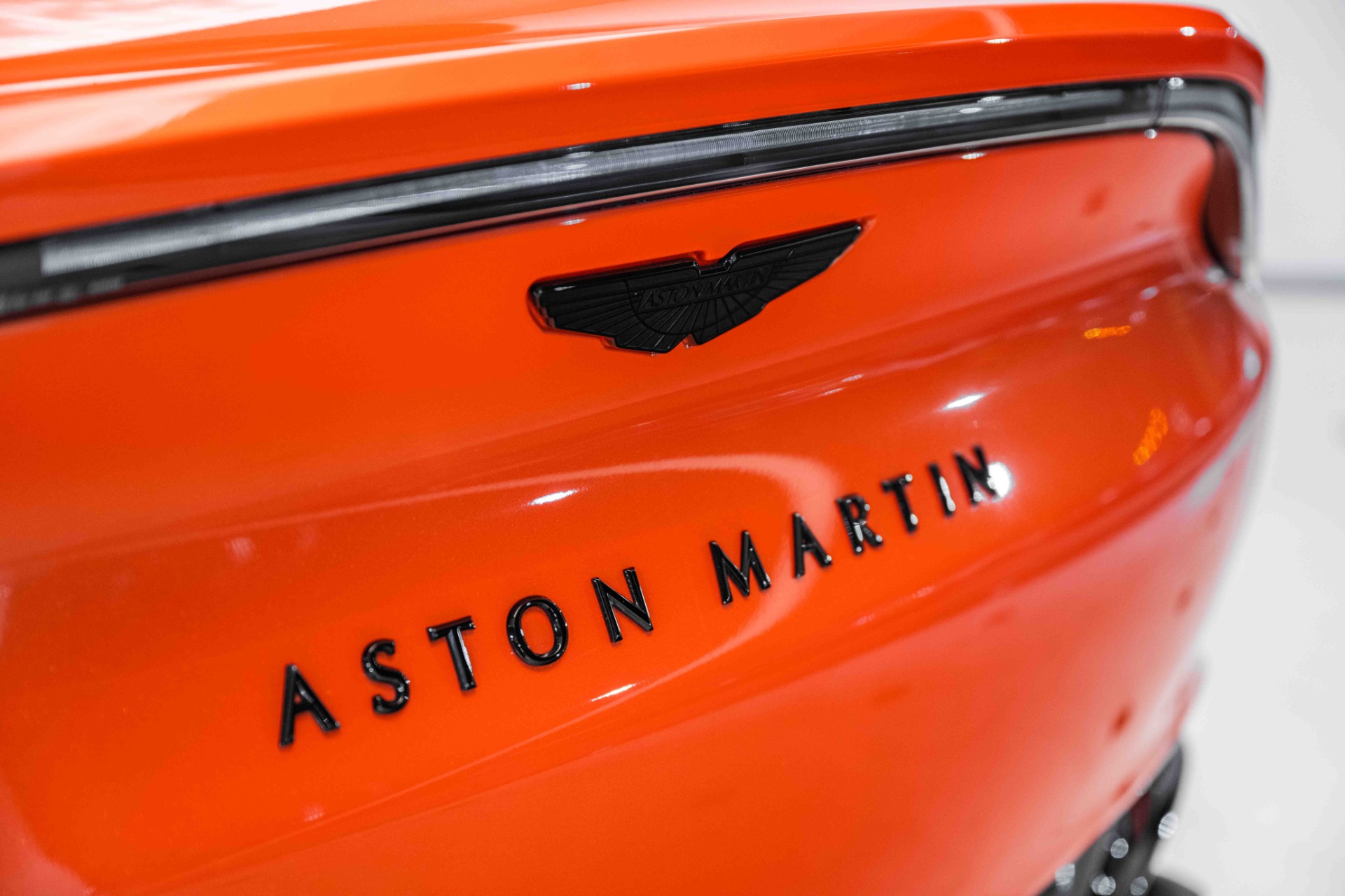 New 2021 Aston Martin DBX | St. Petersburg, FL