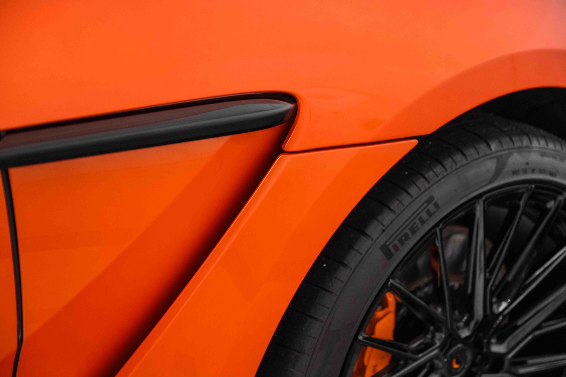 New 2021 Aston Martin DBX | St. Petersburg, FL