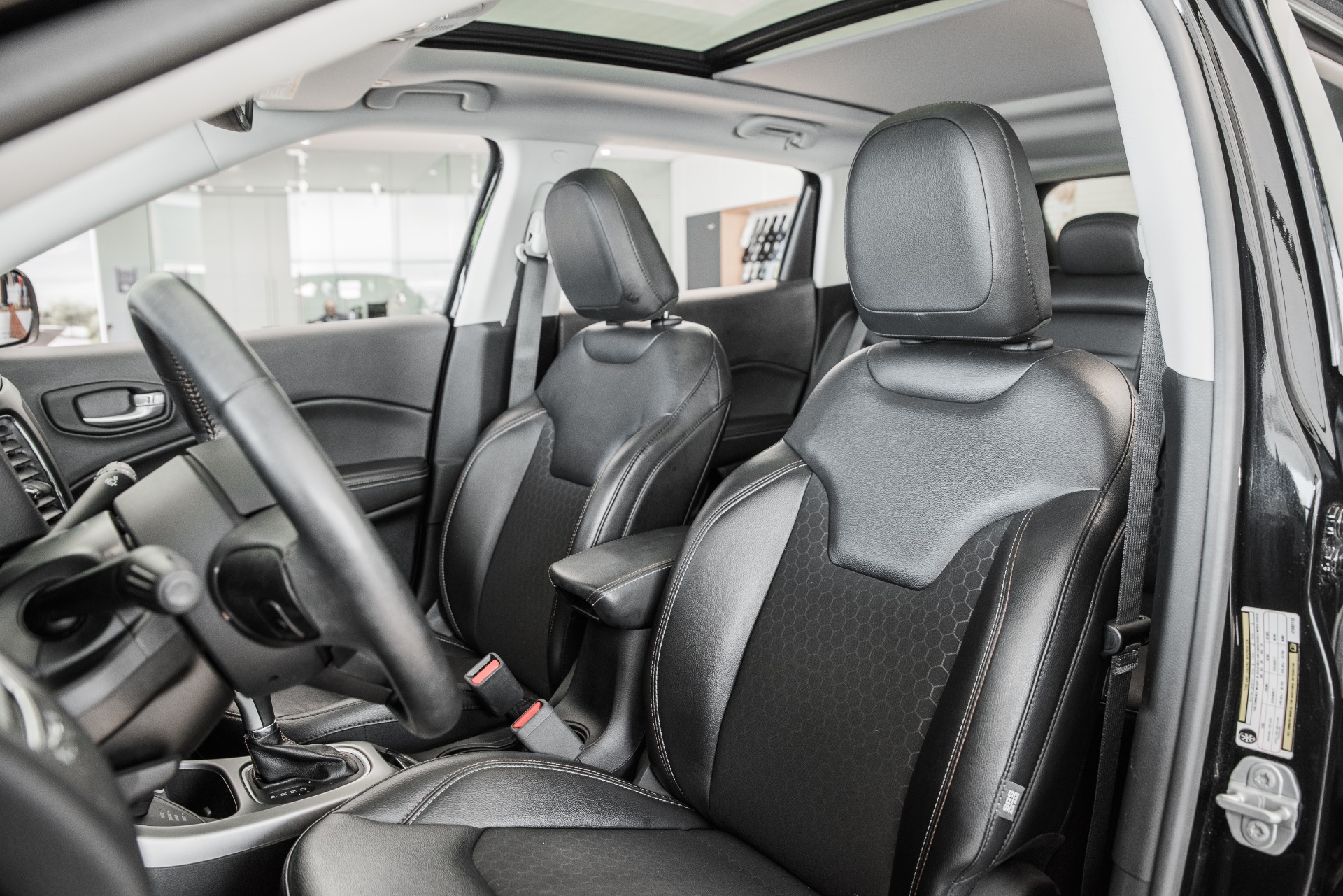 Used 2018 Jeep Compass LATITUDE | St. Petersburg, FL
