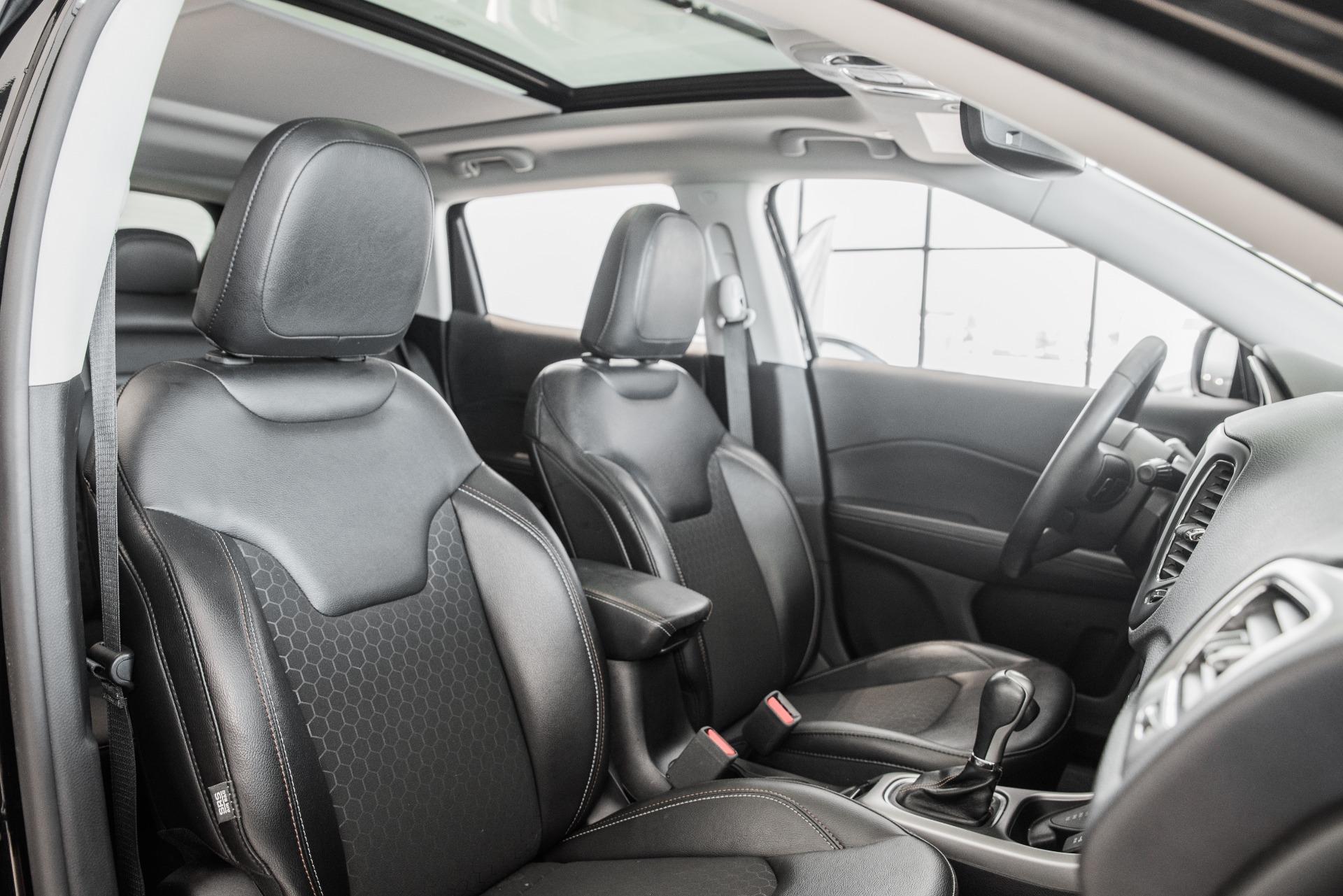 Used 2018 Jeep Compass LATITUDE | St. Petersburg, FL