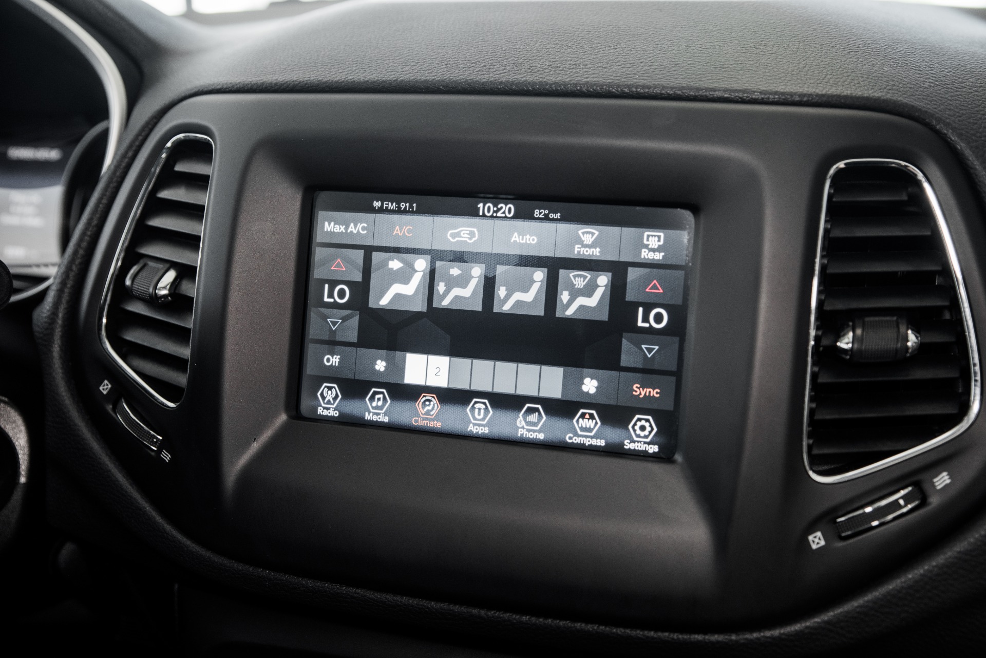 Used 2018 Jeep Compass LATITUDE | St. Petersburg, FL