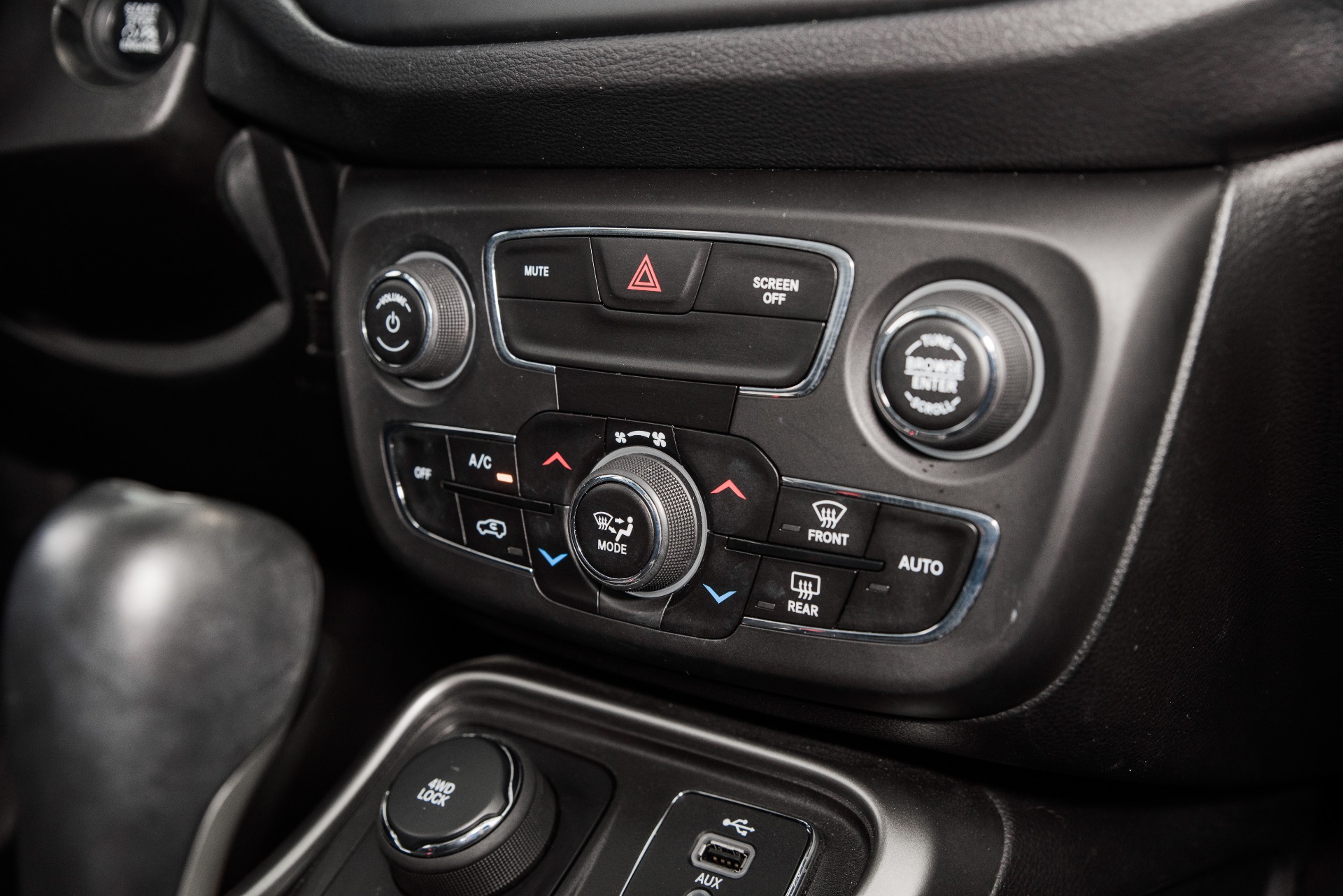 Used 2018 Jeep Compass LATITUDE | St. Petersburg, FL