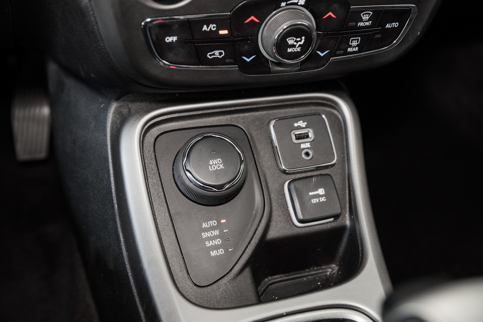 Used 2018 Jeep Compass LATITUDE | St. Petersburg, FL