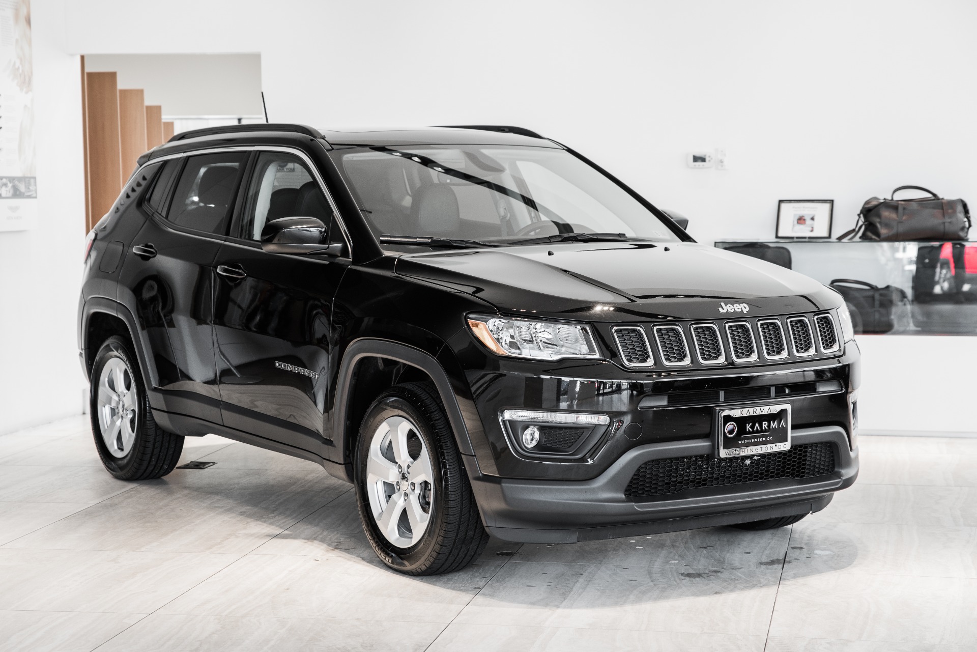 Used 2018 Jeep Compass LATITUDE | St. Petersburg, FL