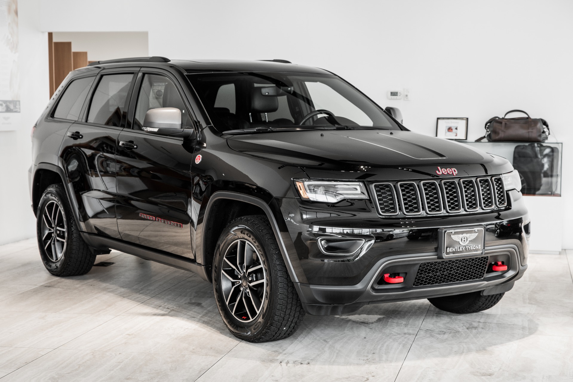 Used 2019 Jeep Grand Cherokee Trailhawk | St. Petersburg, FL