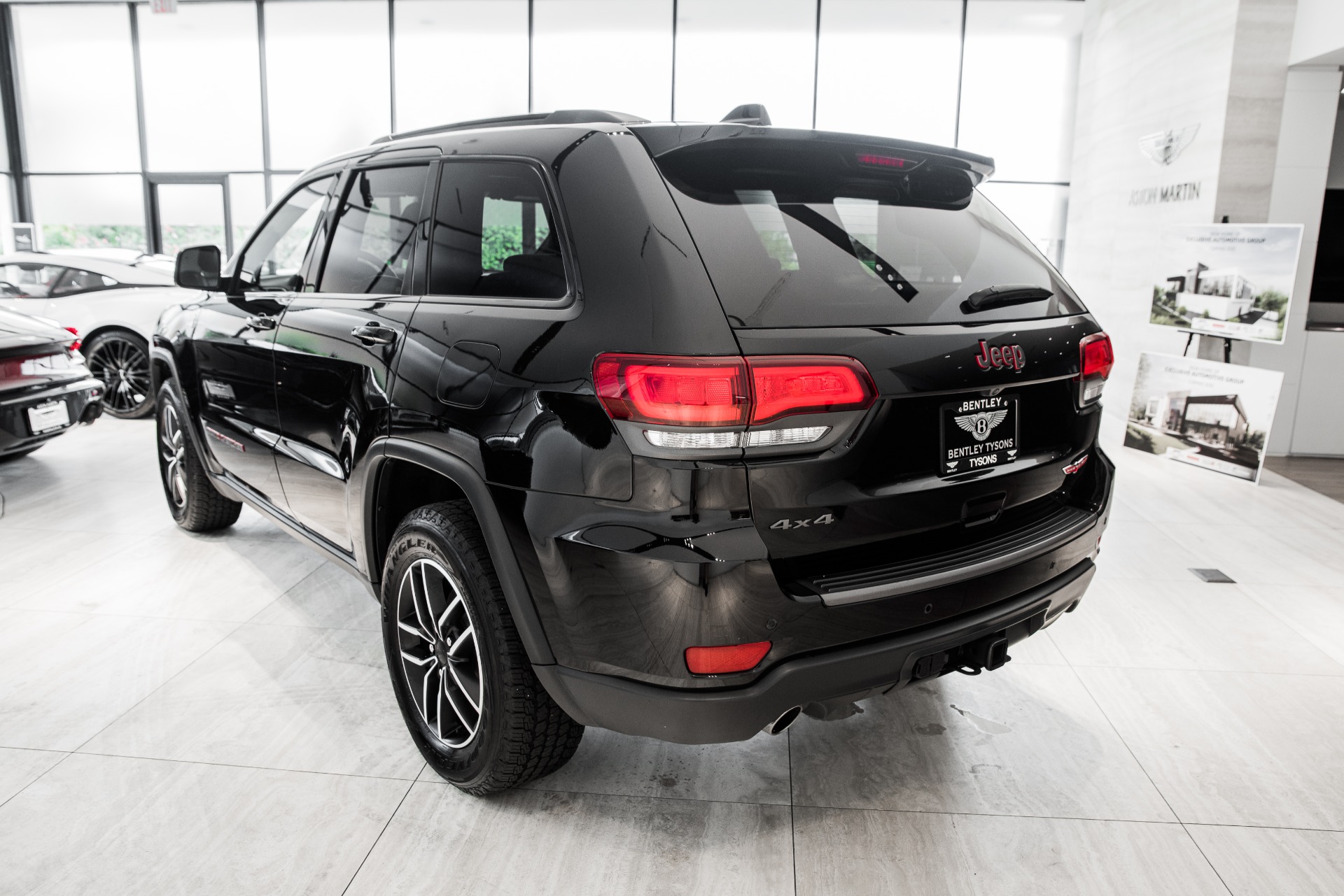 Used 2019 Jeep Grand Cherokee Trailhawk | St. Petersburg, FL