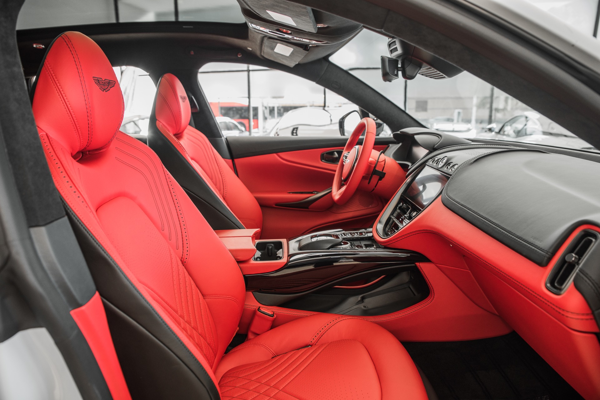 New 2021 Aston Martin DBX | St. Petersburg, FL