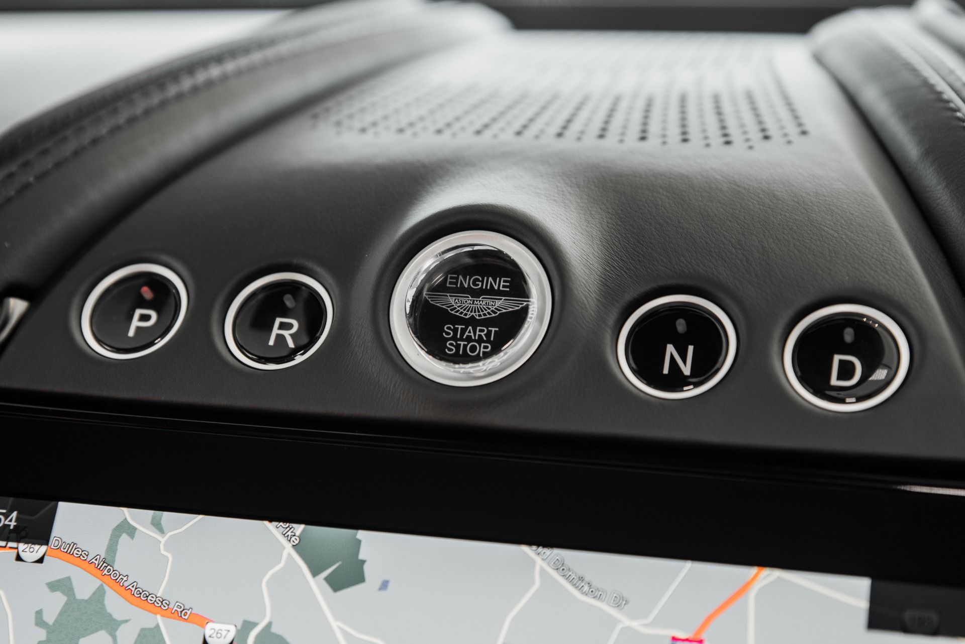 New 2021 Aston Martin DBX | St. Petersburg, FL