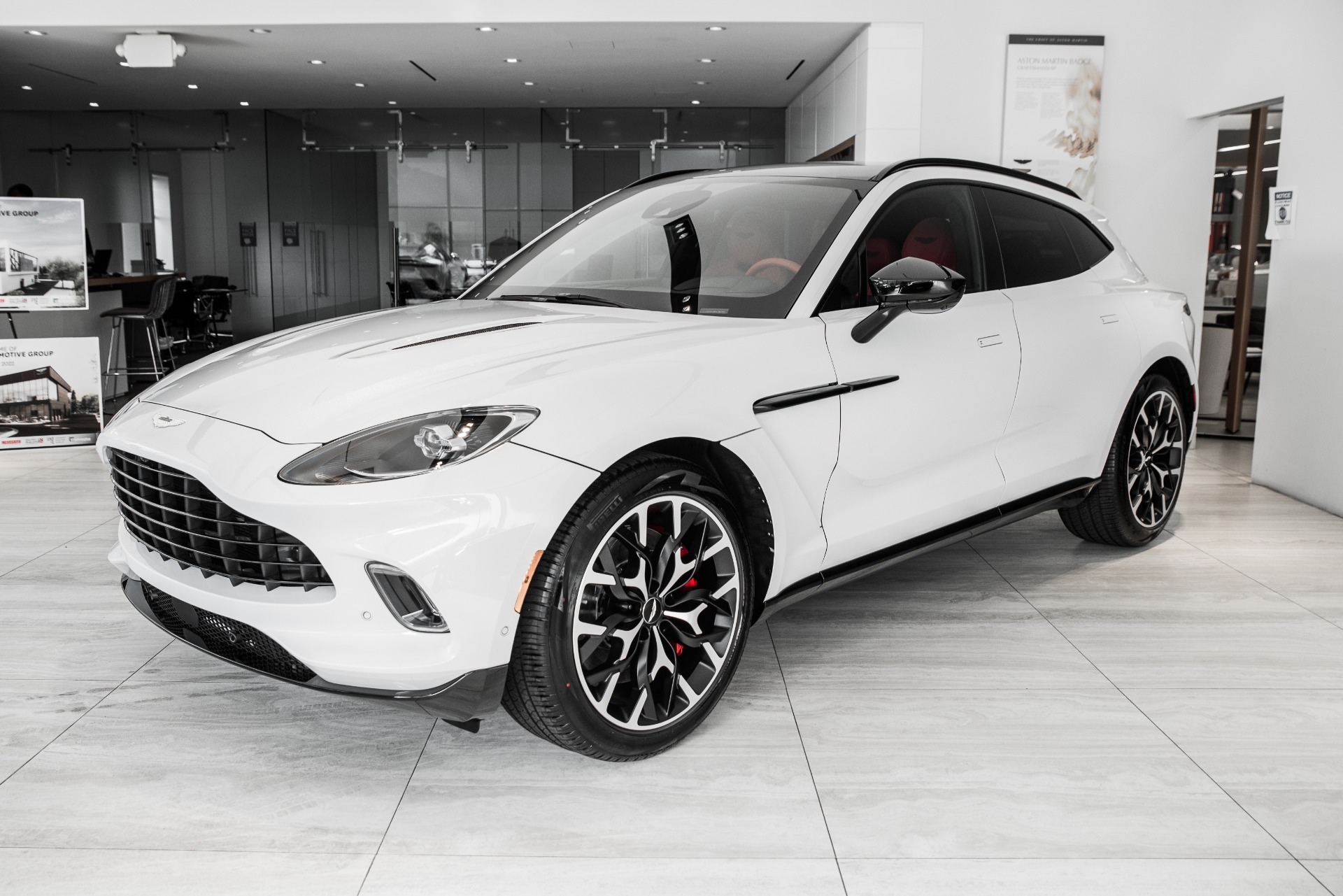 New 2021 Aston Martin DBX | St. Petersburg, FL