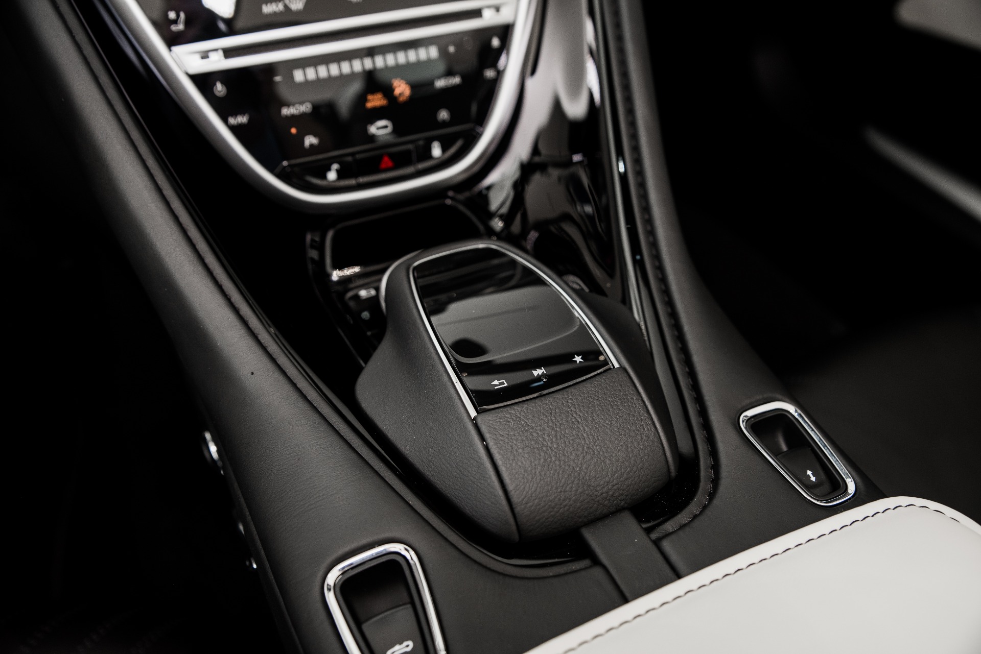 New 2021 Aston Martin DB11 | St. Petersburg, FL