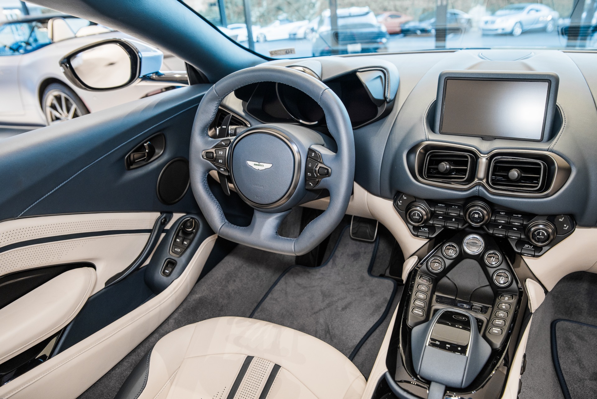 New 2021 Aston Martin Vantage | St. Petersburg, FL