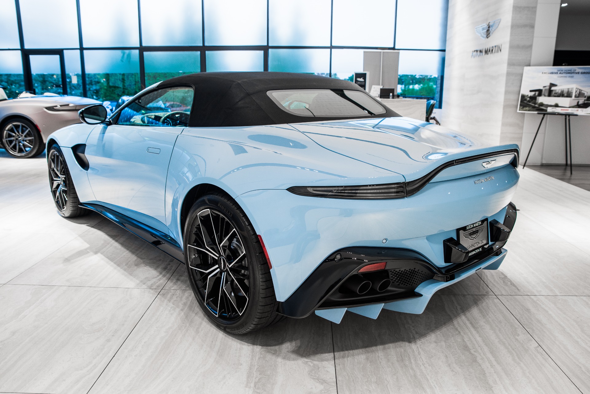 New 2021 Aston Martin Vantage | St. Petersburg, FL