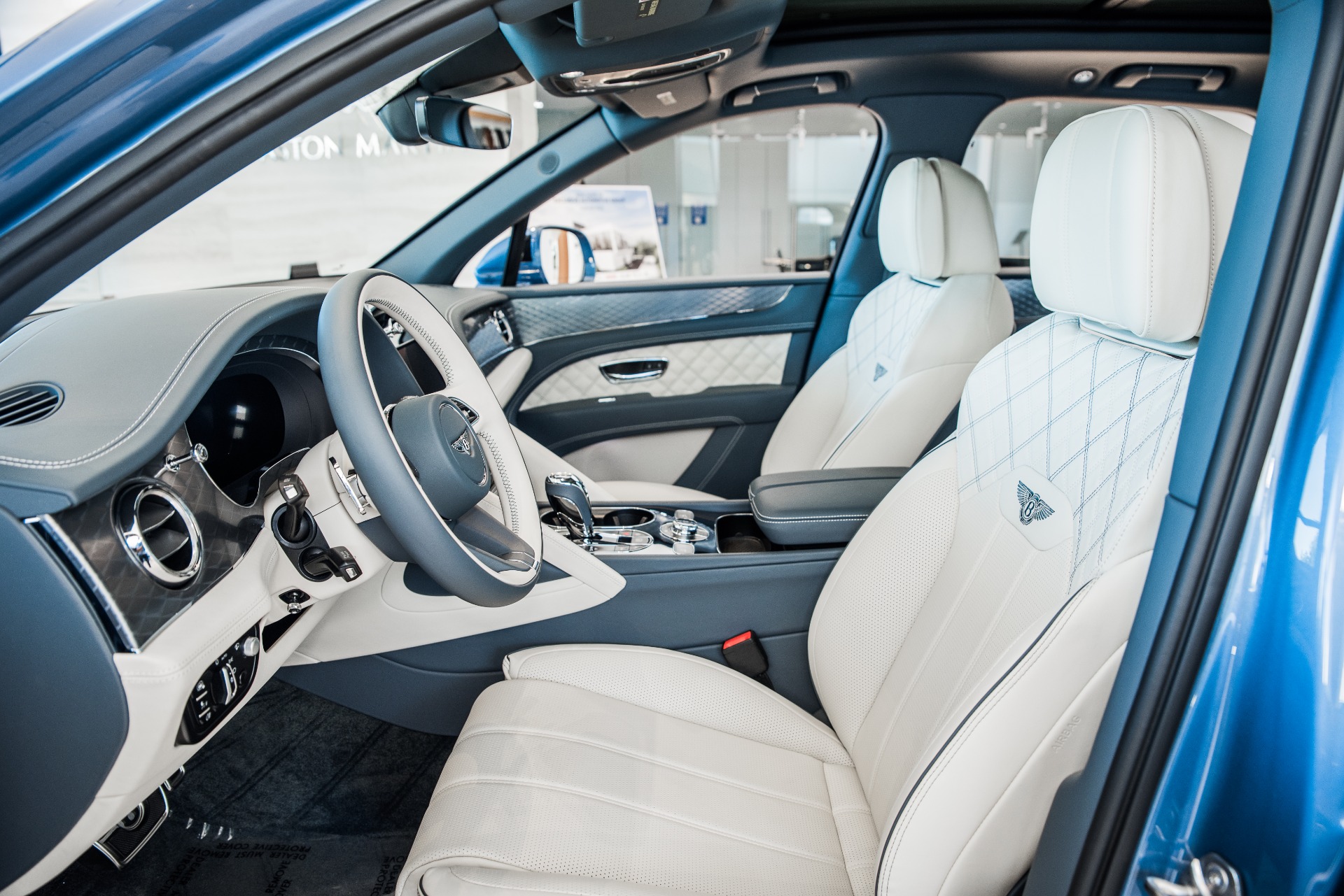 Used 2021 Bentley Bentayga Hybrid | St. Petersburg, FL
