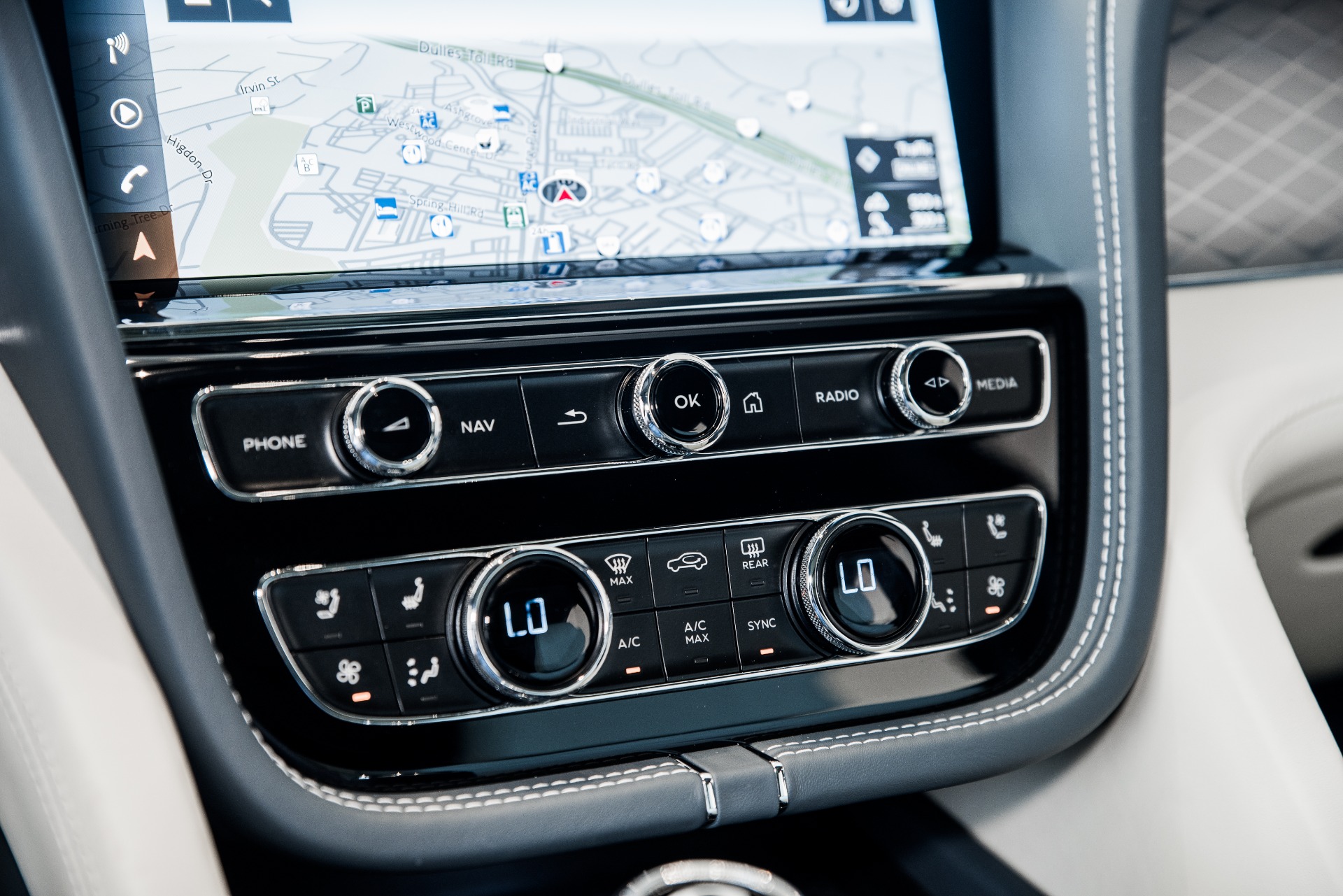 Used 2021 Bentley Bentayga Hybrid | St. Petersburg, FL