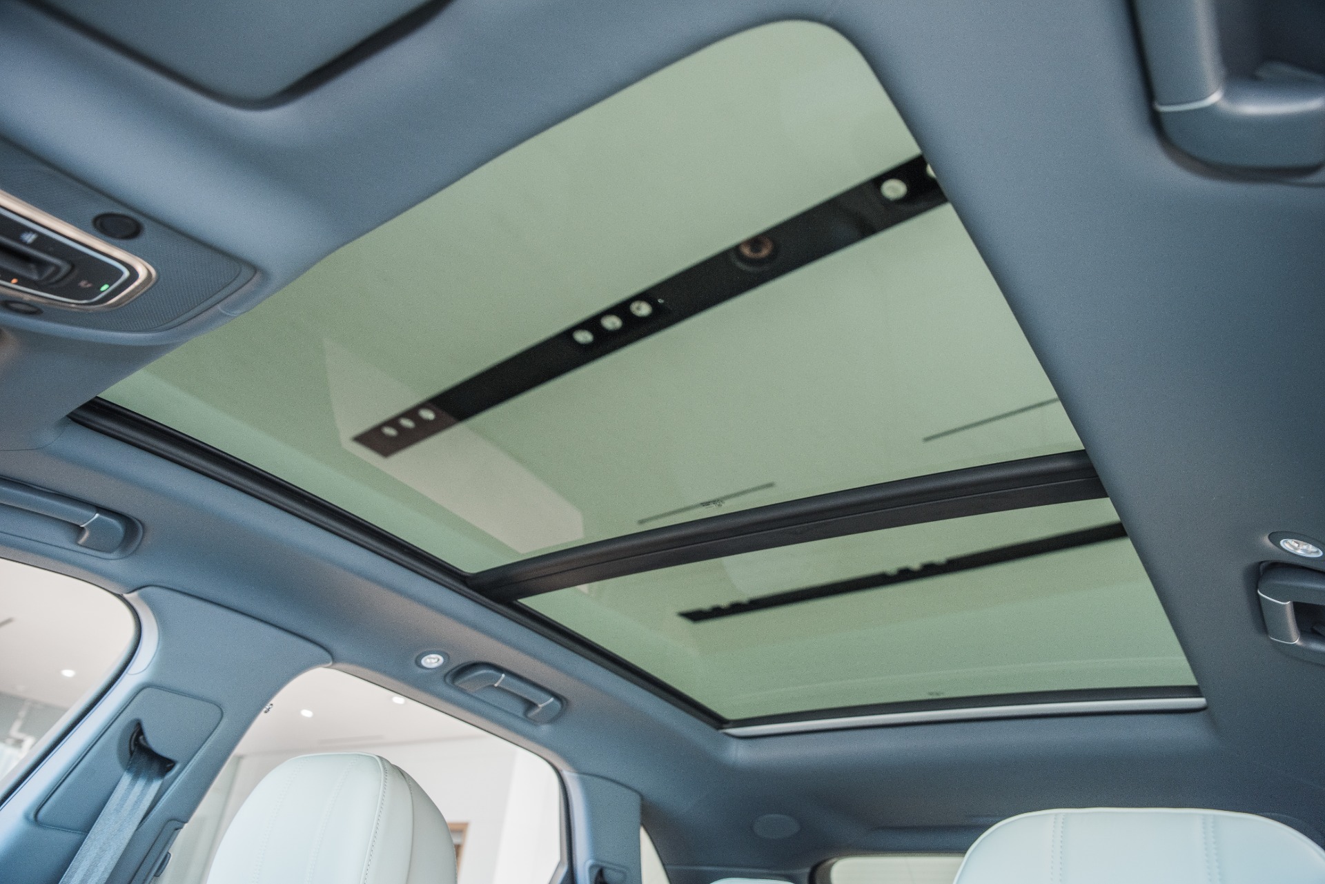 Used 2021 Bentley Bentayga Hybrid | St. Petersburg, FL