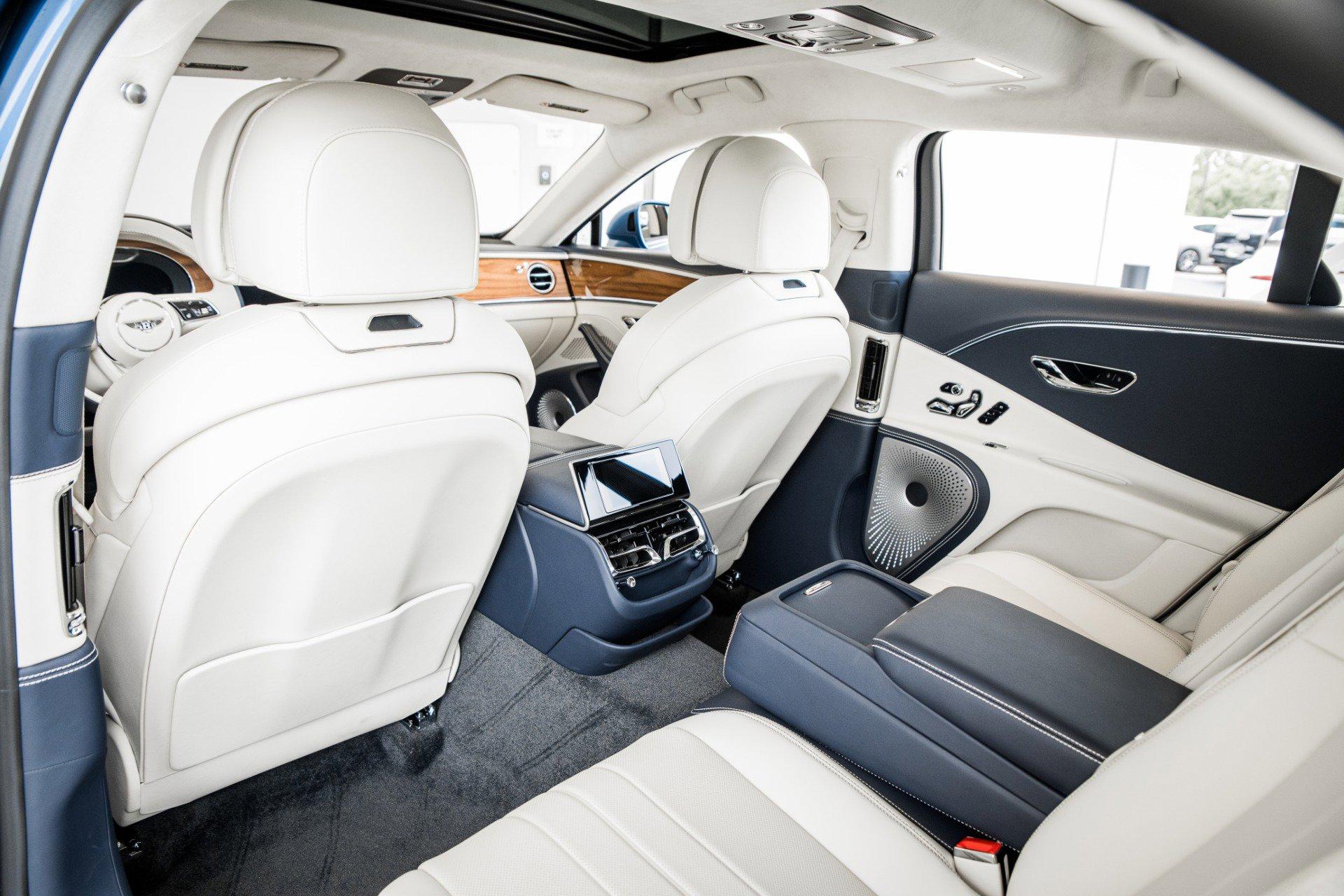 New 2021 Bentley Flying Spur V8 | St. Petersburg, FL
