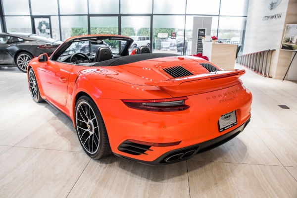 Used 2018 Porsche 911  | Vienna, VA