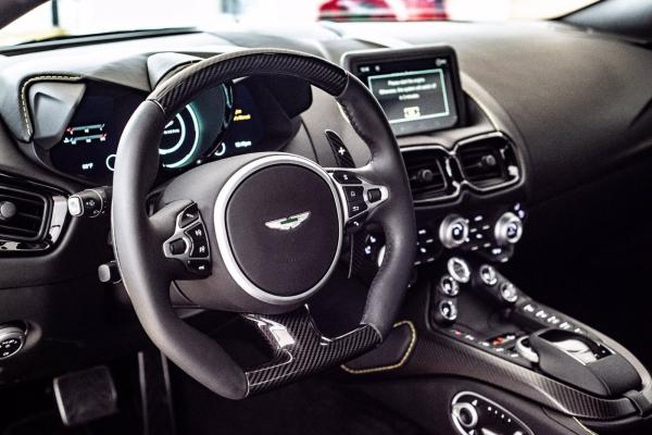 Used 2019 Aston Martin Vantage  | Vienna, VA