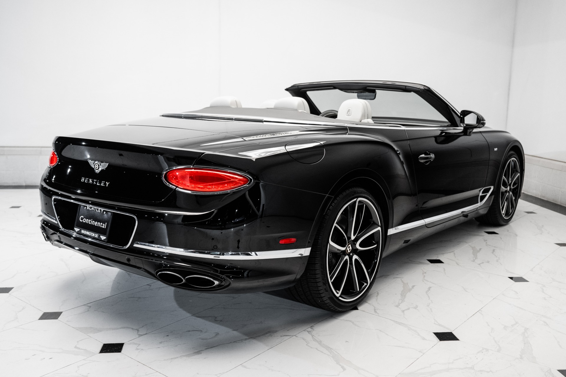 Used 2020 Bentley Continental GT V8 | St. Petersburg, FL