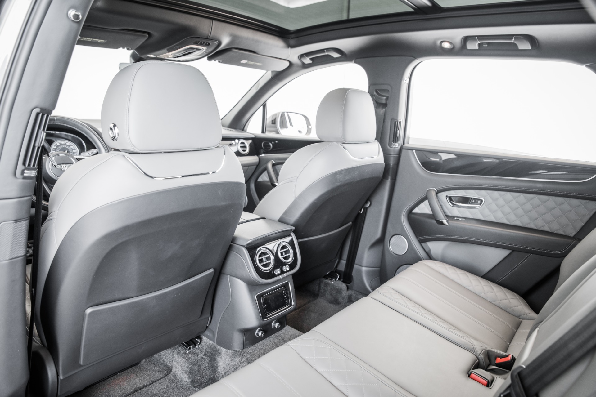 Used 2018 Bentley Bentayga | St. Petersburg, FL