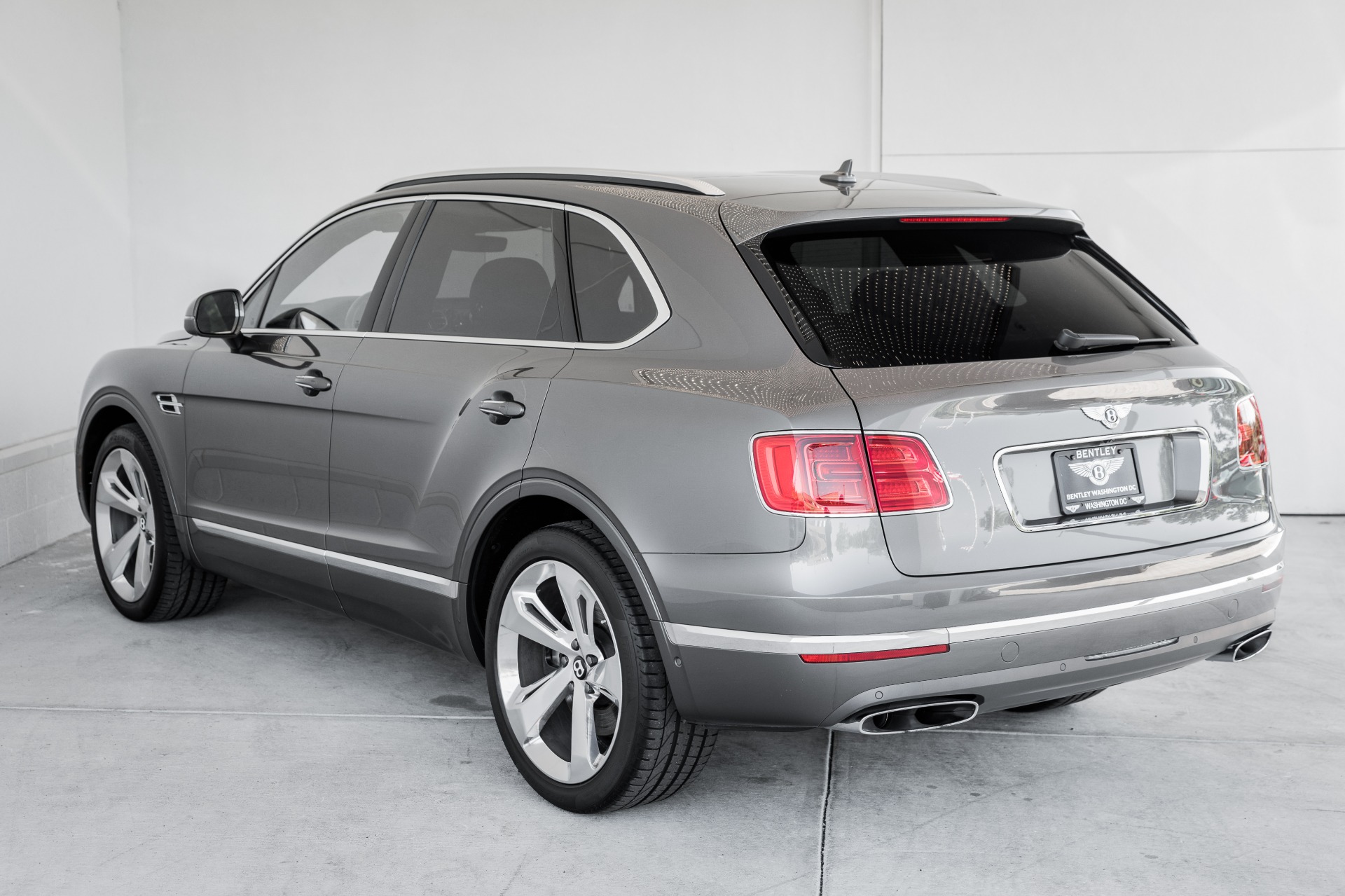 Used 2018 Bentley Bentayga | St. Petersburg, FL
