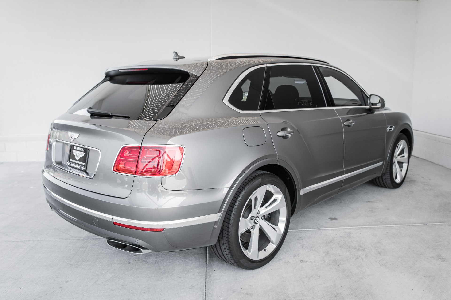 Used 2018 Bentley Bentayga | St. Petersburg, FL