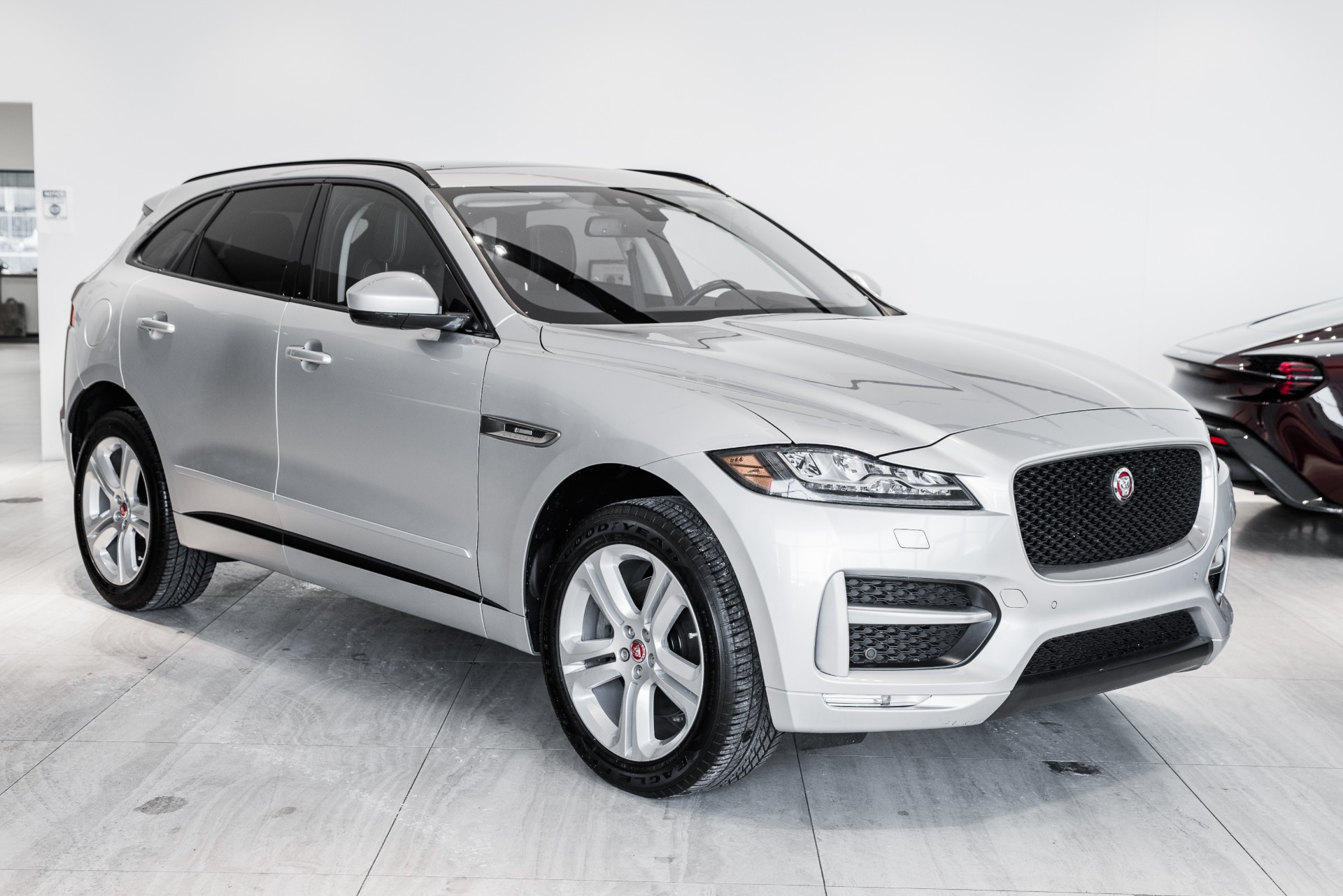 Used 2017 Jaguar F-PACE 35t R-Sport | St. Petersburg, FL