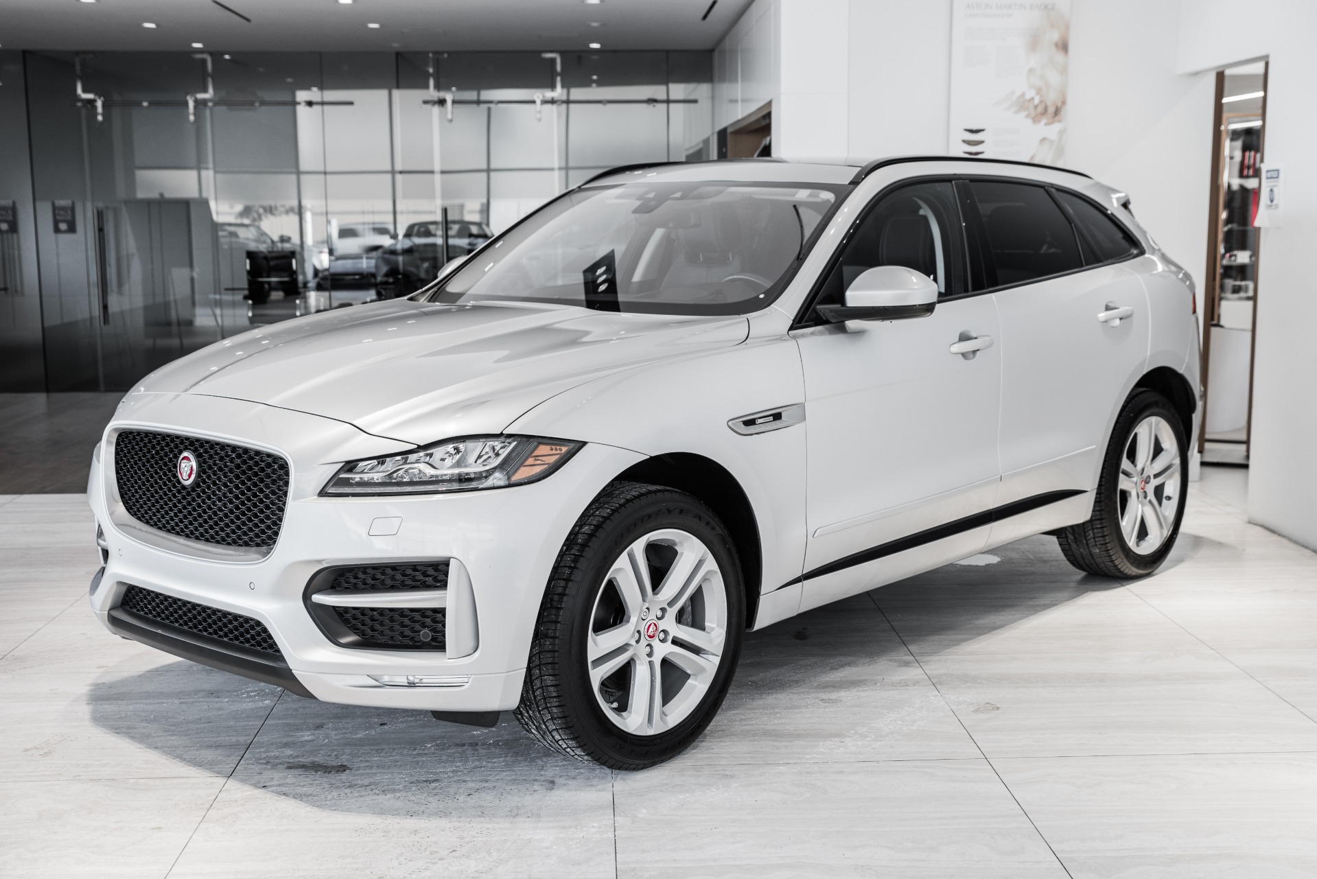 Used 2017 Jaguar F-PACE 35t R-Sport | St. Petersburg, FL