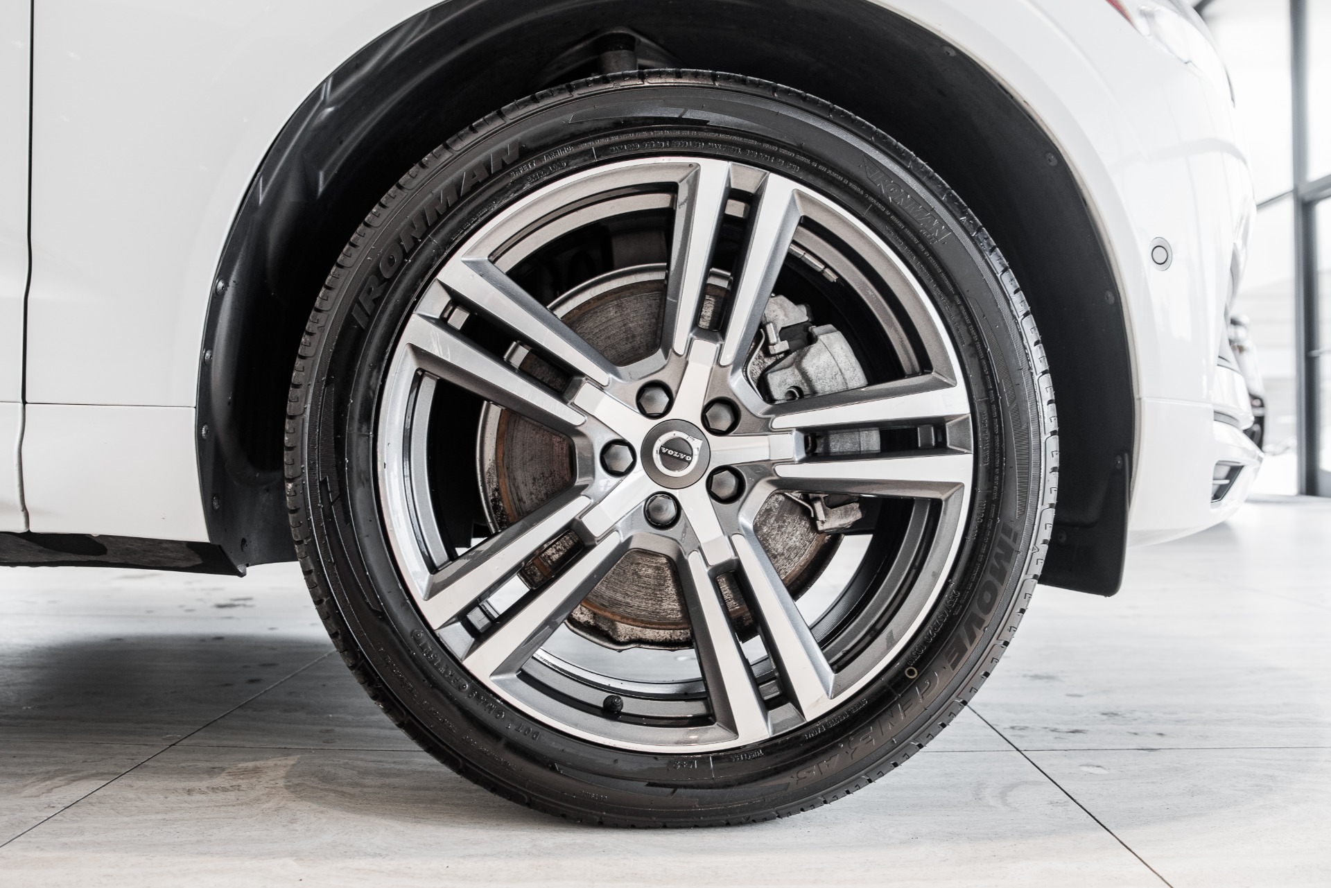 Used 2018 Volvo XC60 T6 Momentum | St. Petersburg, FL