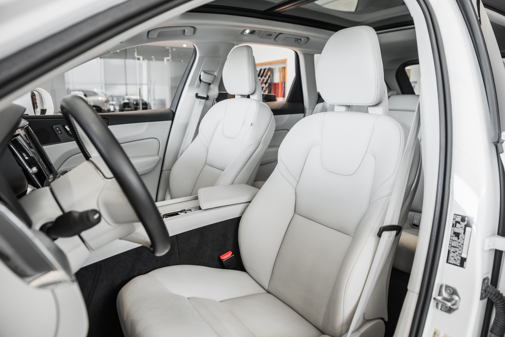 Used 2018 Volvo XC60 T6 Momentum | St. Petersburg, FL