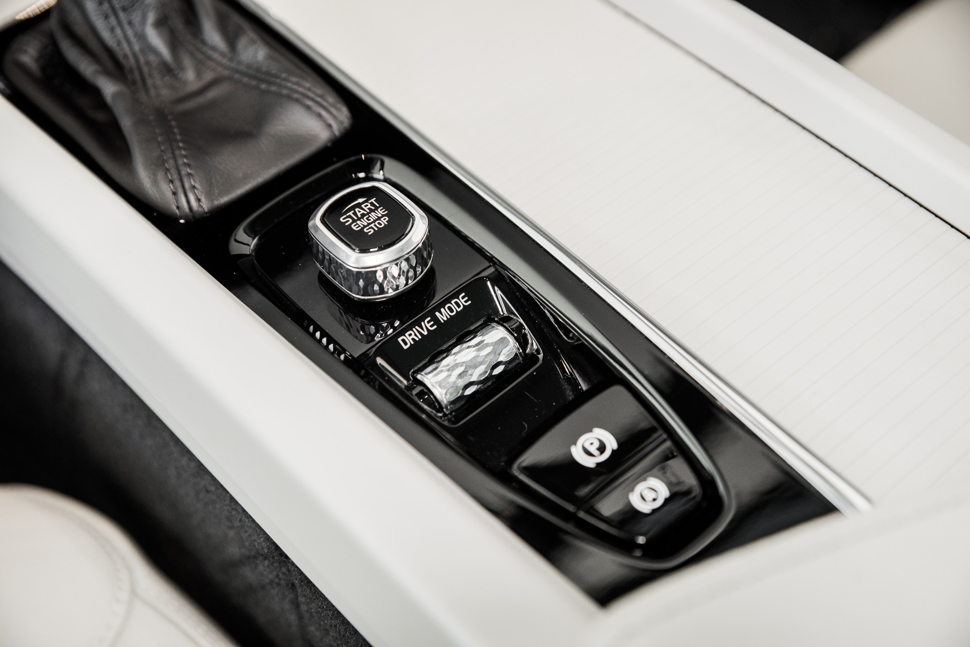 Used 2018 Volvo XC60 T6 Momentum | St. Petersburg, FL