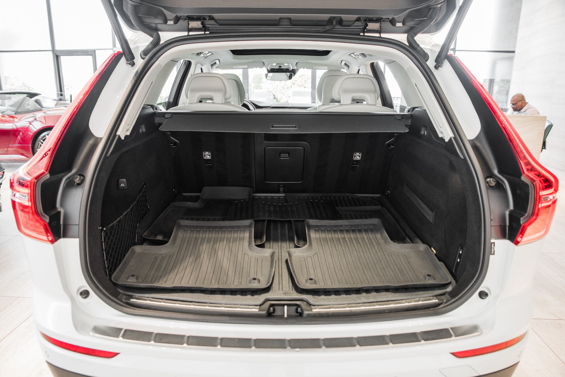 Used 2018 Volvo XC60 T6 Momentum | St. Petersburg, FL