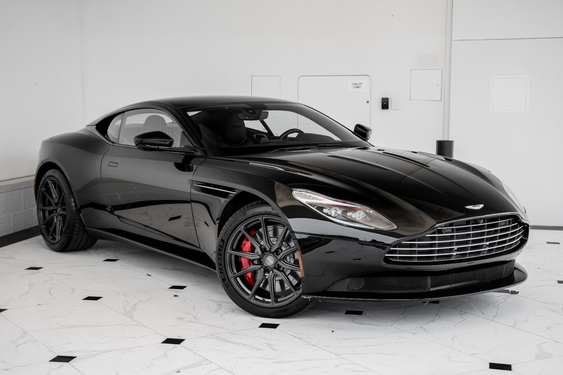 Used 2018 Aston Martin DB11 V12 | St. Petersburg, FL