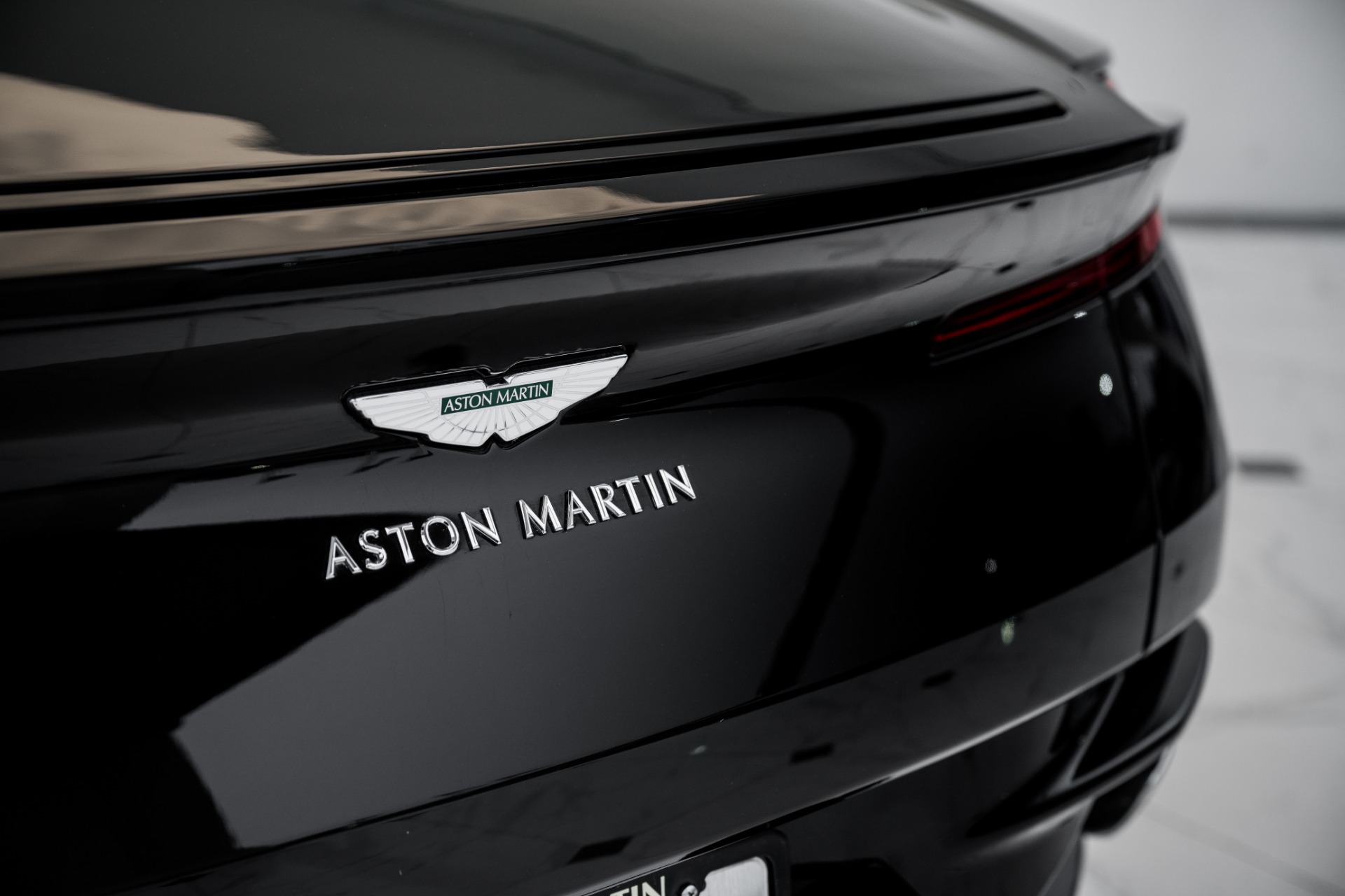 Used 2018 Aston Martin DB11 V12 | St. Petersburg, FL