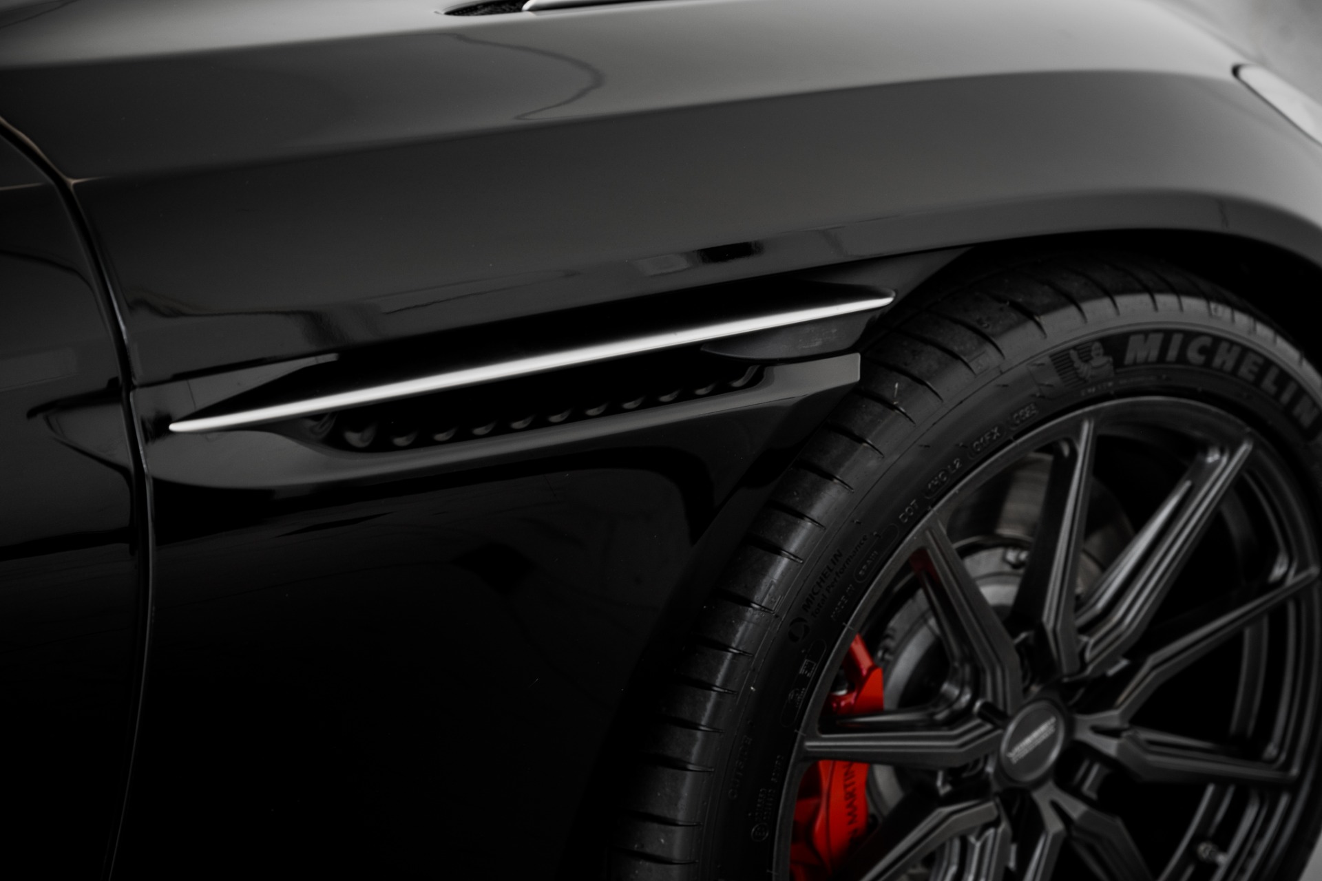 Used 2018 Aston Martin DB11 V12 | St. Petersburg, FL
