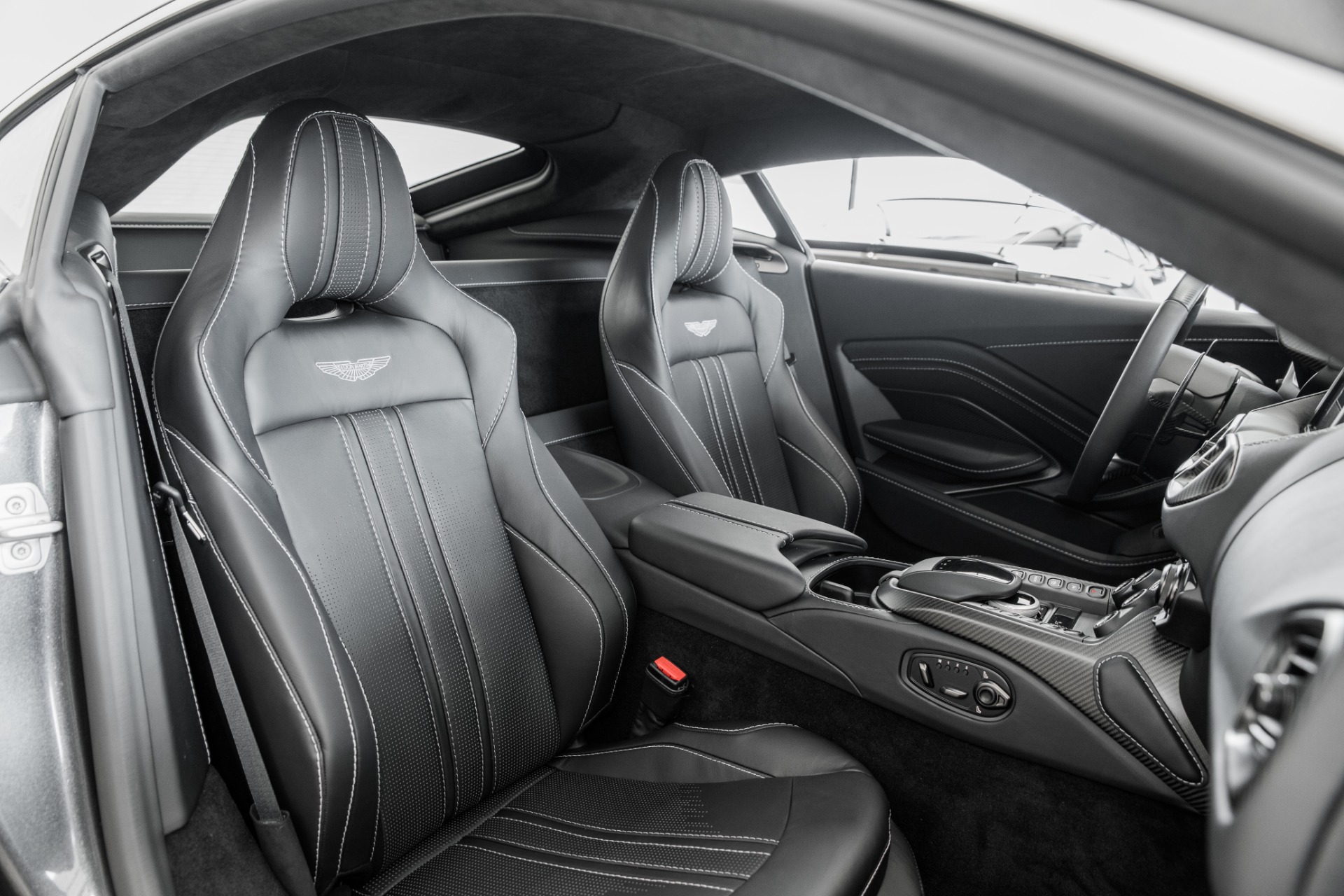 New 2022 Aston Martin Vantage F1 Edition | St. Petersburg, FL