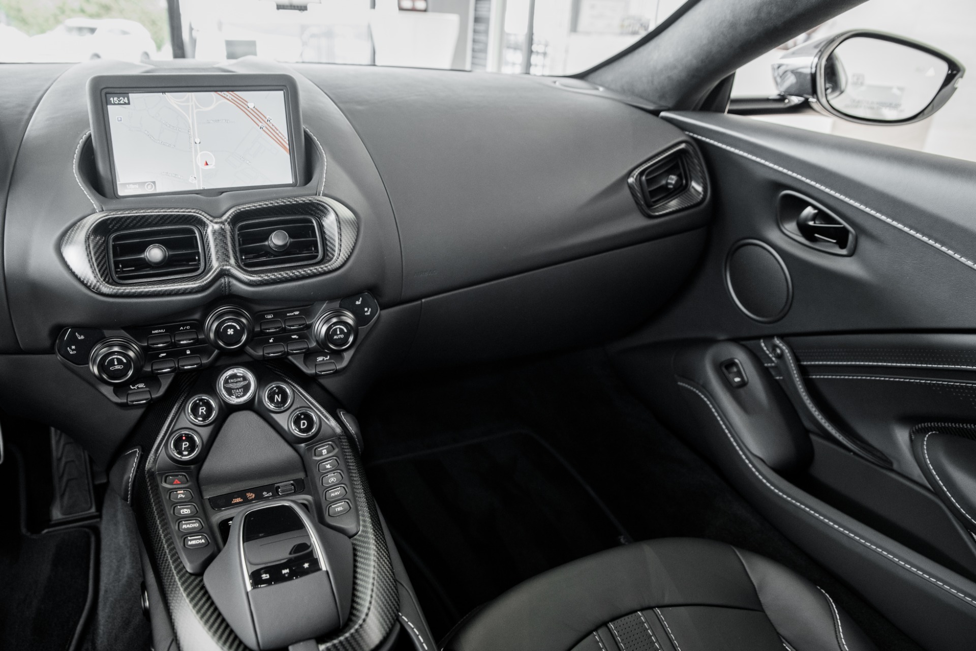 New 2022 Aston Martin Vantage F1 Edition | St. Petersburg, FL