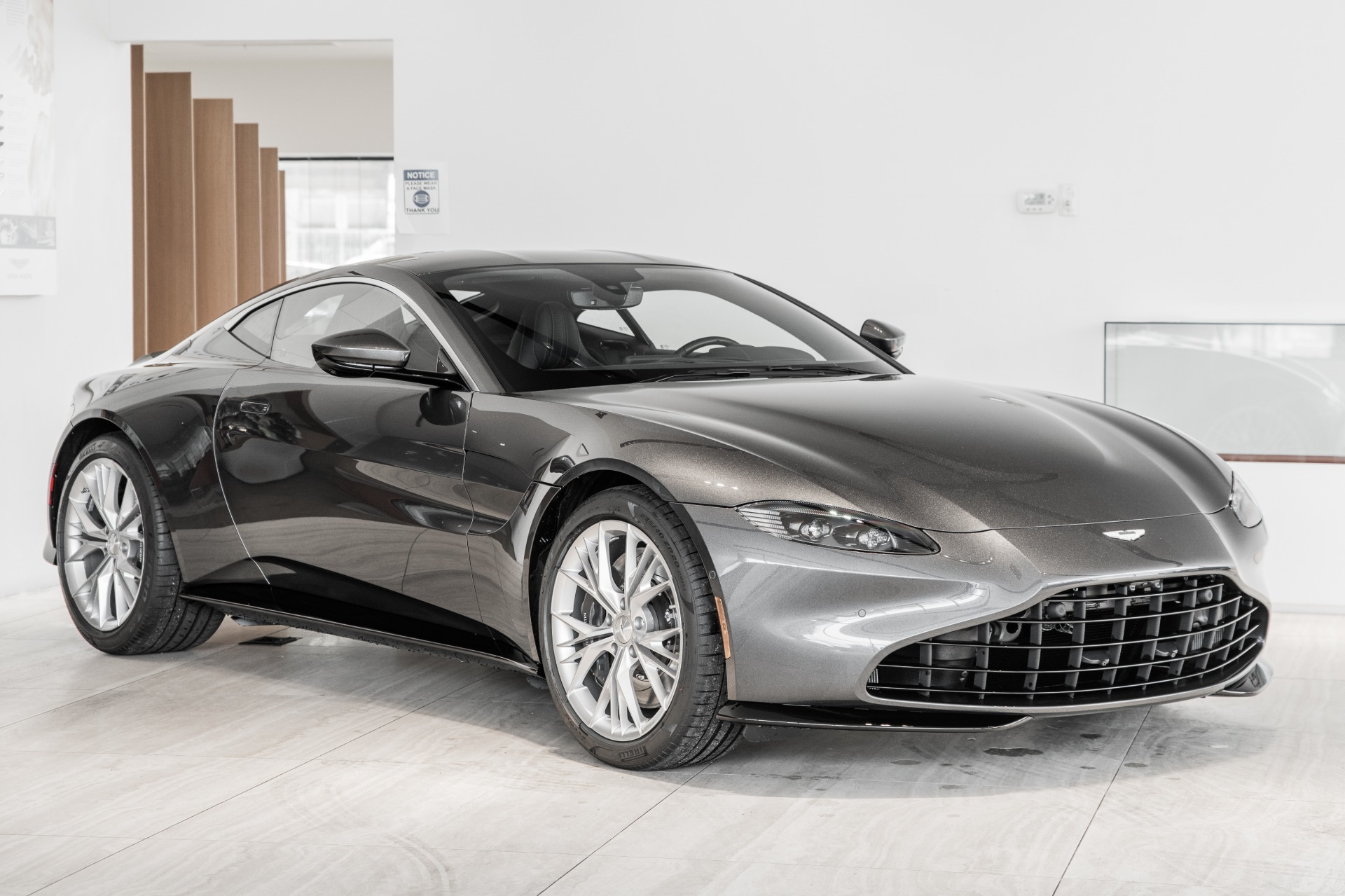 New 2022 Aston Martin Vantage F1 Edition | St. Petersburg, FL