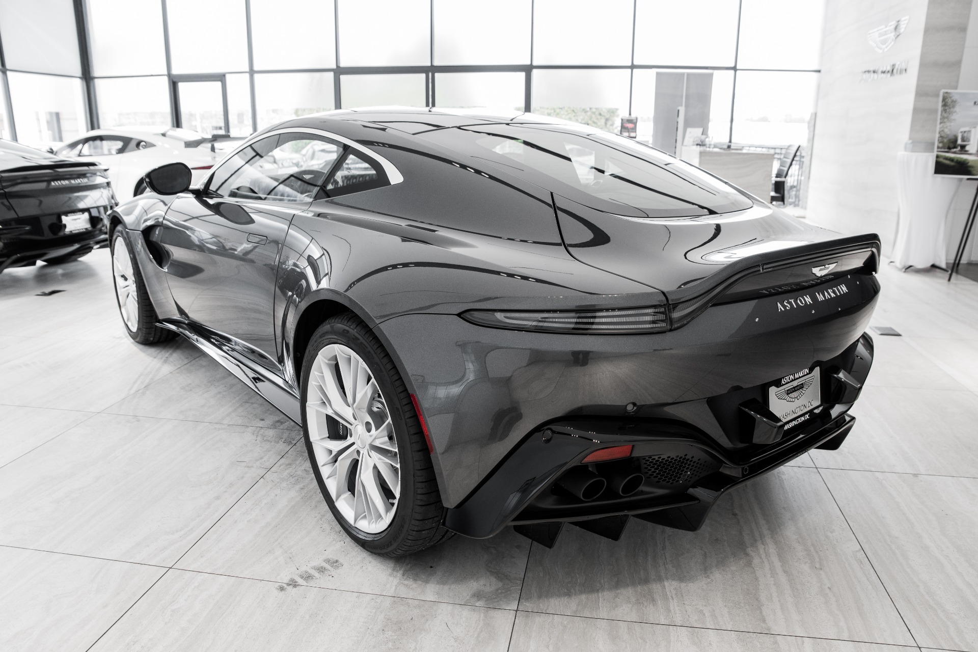 New 2022 Aston Martin Vantage F1 Edition | St. Petersburg, FL