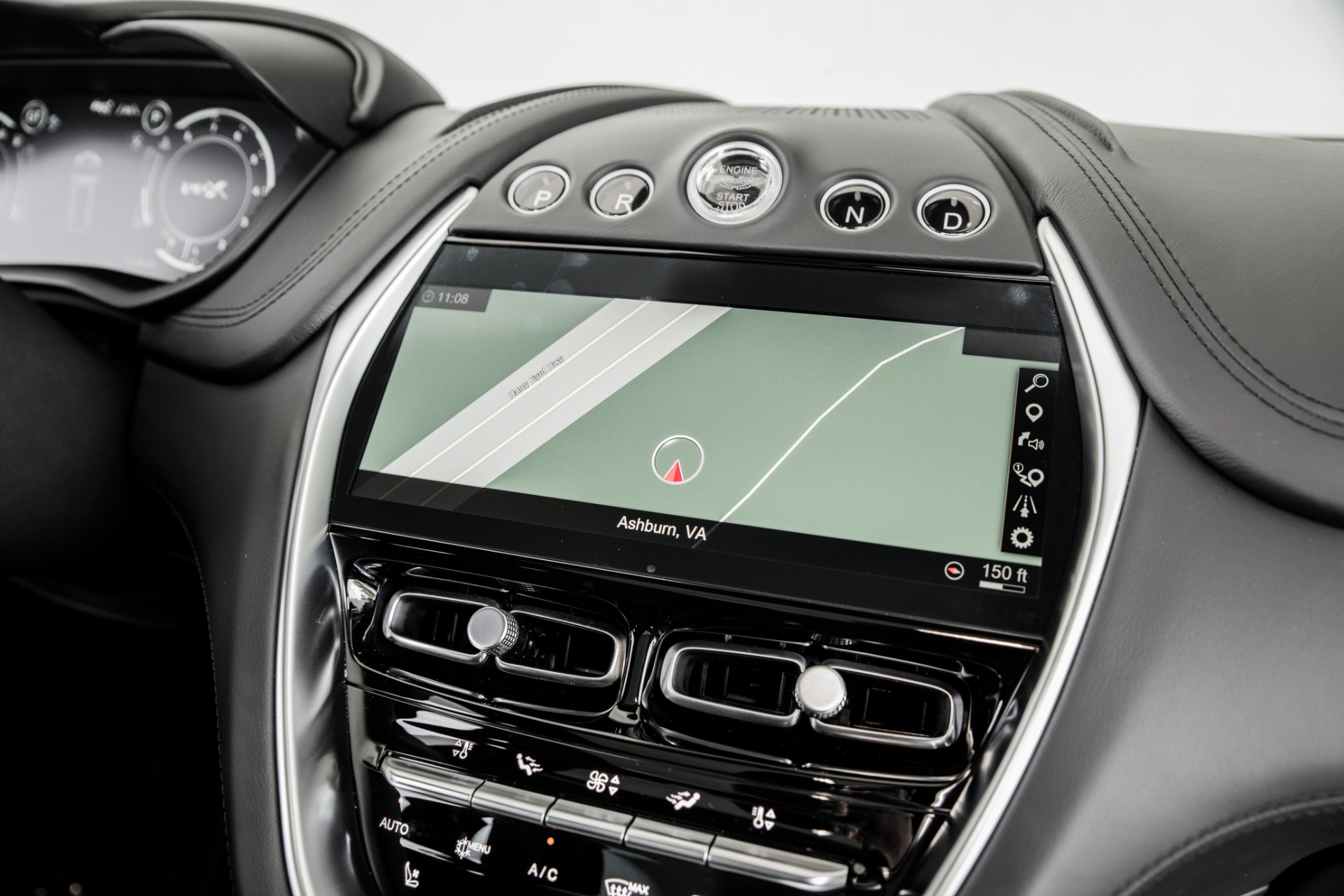 New 2021 Aston Martin DBX | St. Petersburg, FL