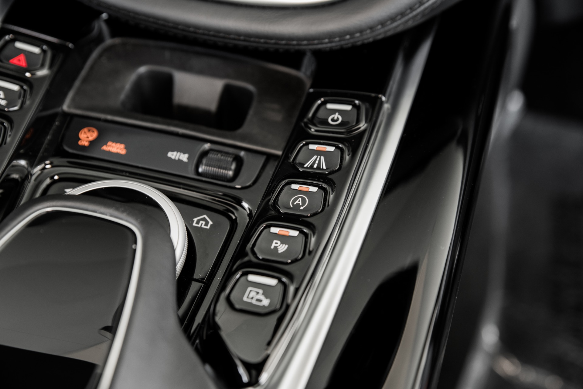 New 2021 Aston Martin DBX | St. Petersburg, FL