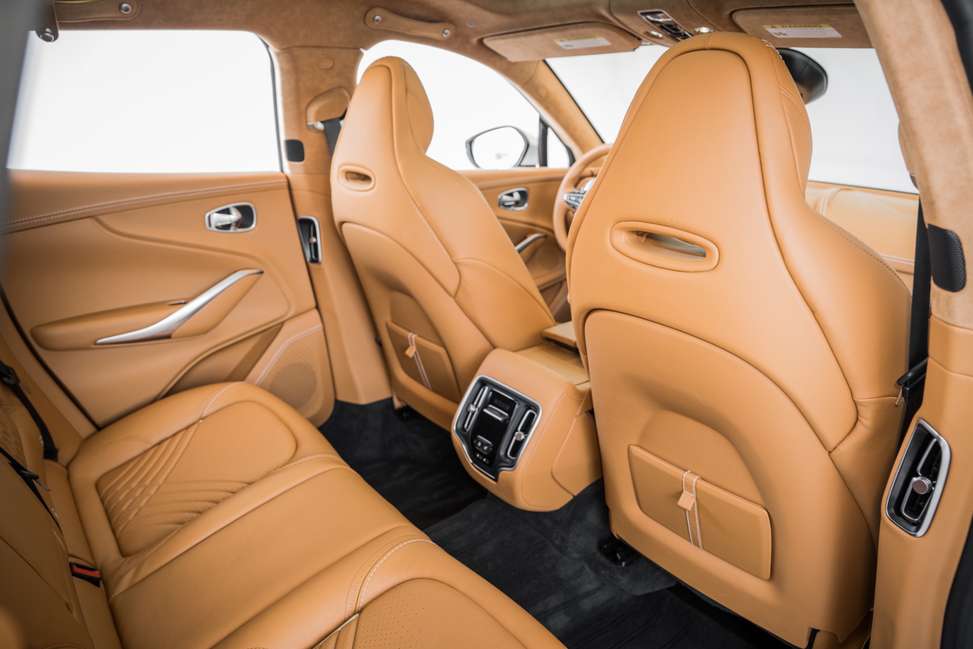 New 2021 Aston Martin DBX | St. Petersburg, FL