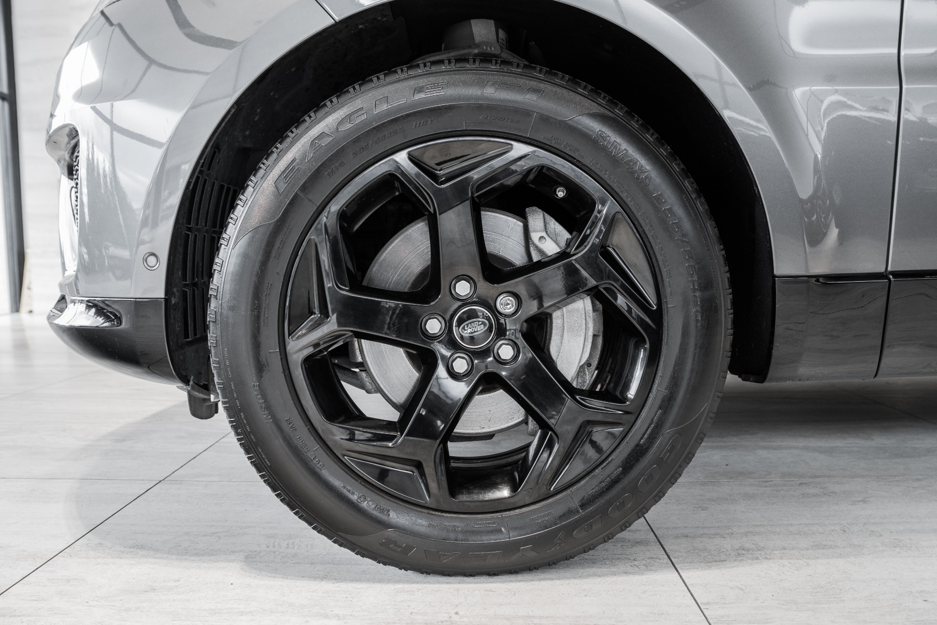Used 2019 Land Rover Range Rover Sport HSE | St. Petersburg, FL