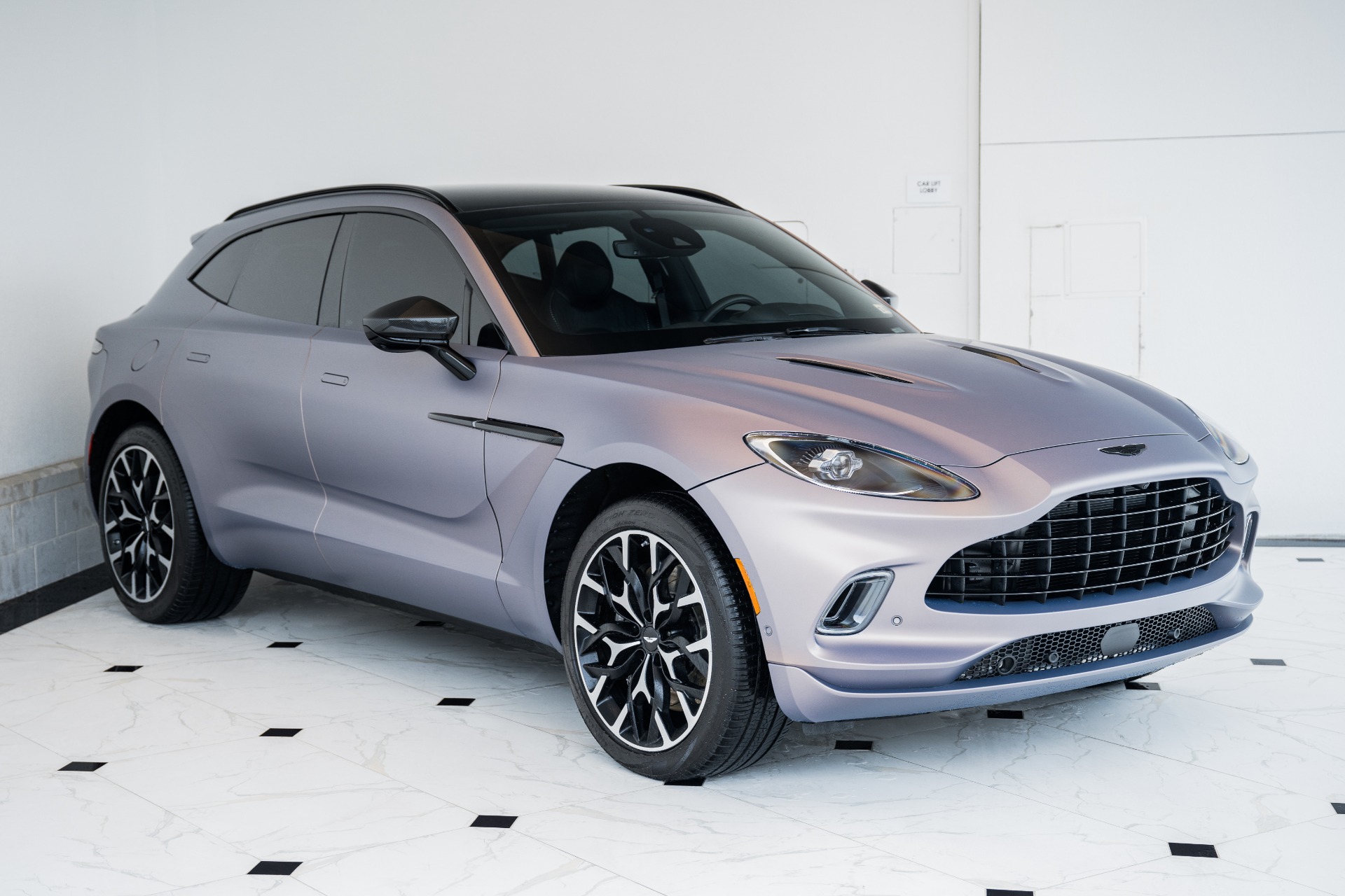 New 2022 Aston Martin DBX | St. Petersburg, FL