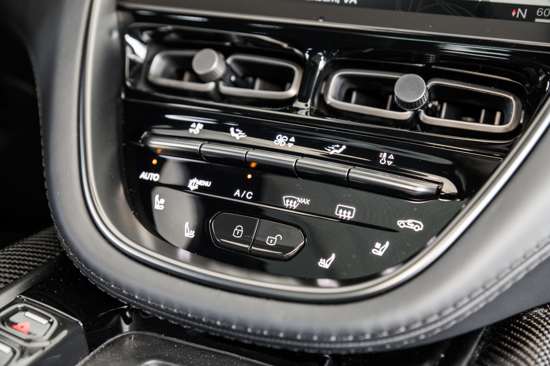 New 2022 Aston Martin DBX | St. Petersburg, FL