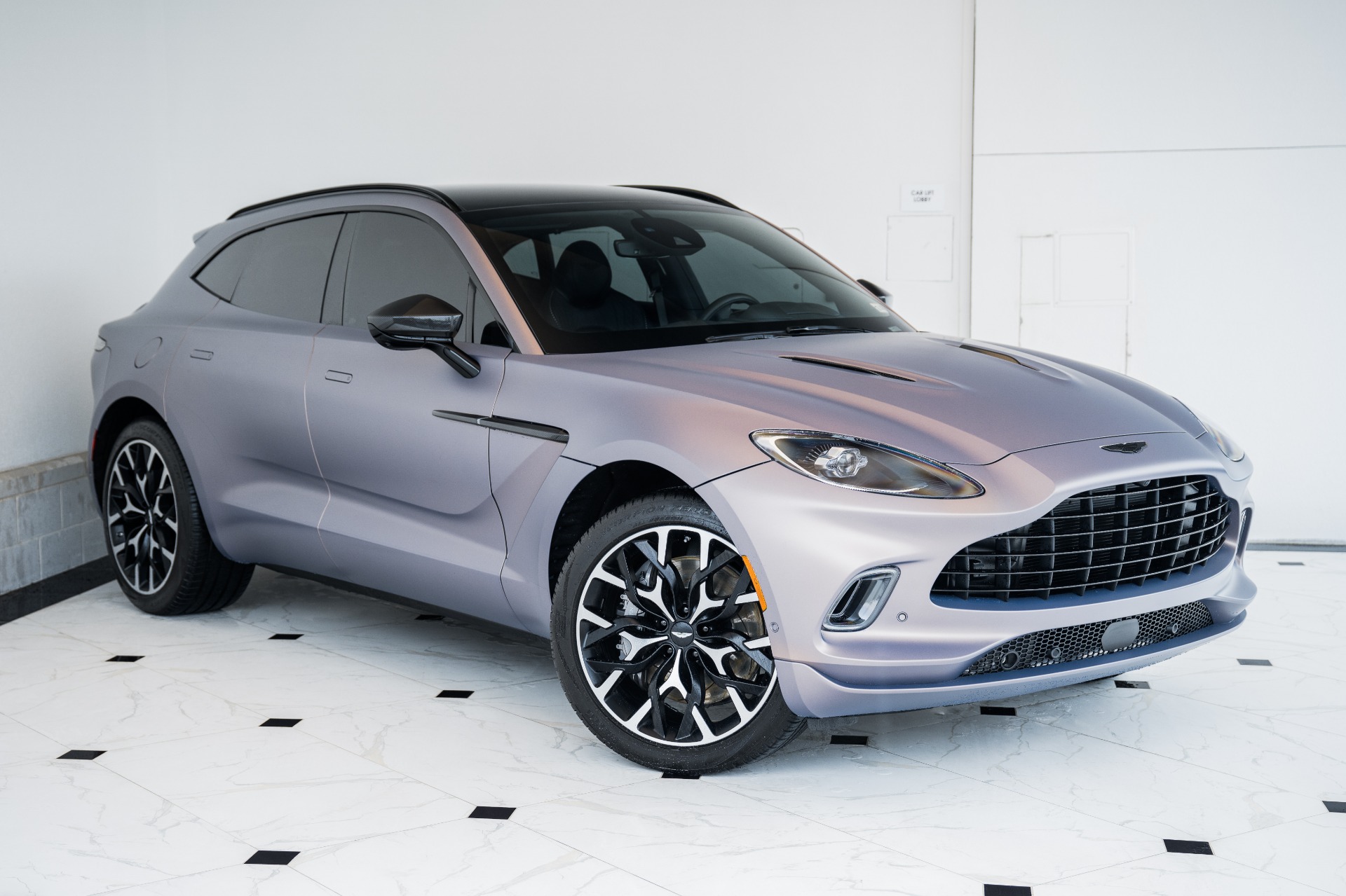 New 2022 Aston Martin DBX | St. Petersburg, FL
