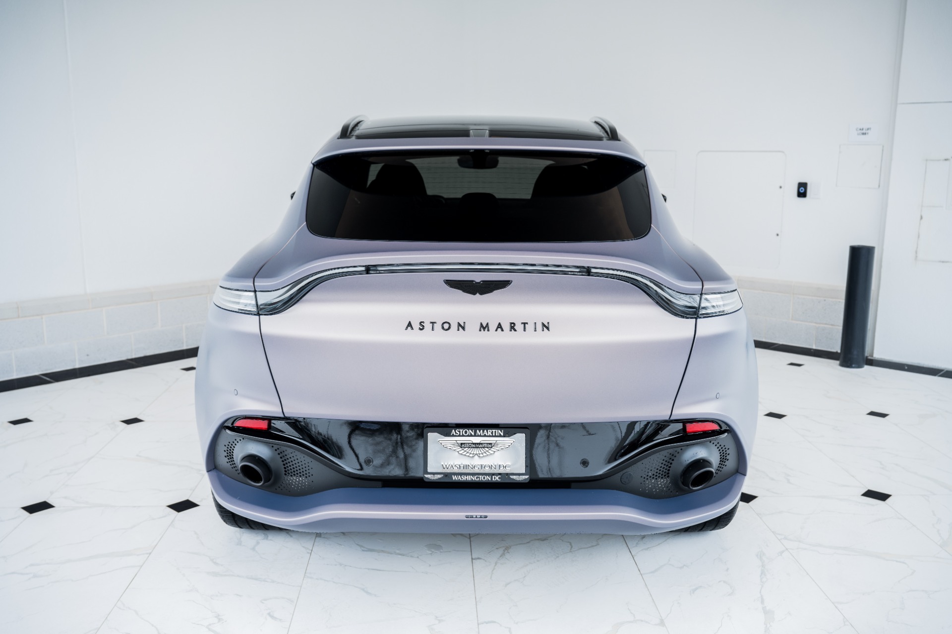 New 2022 Aston Martin DBX | St. Petersburg, FL