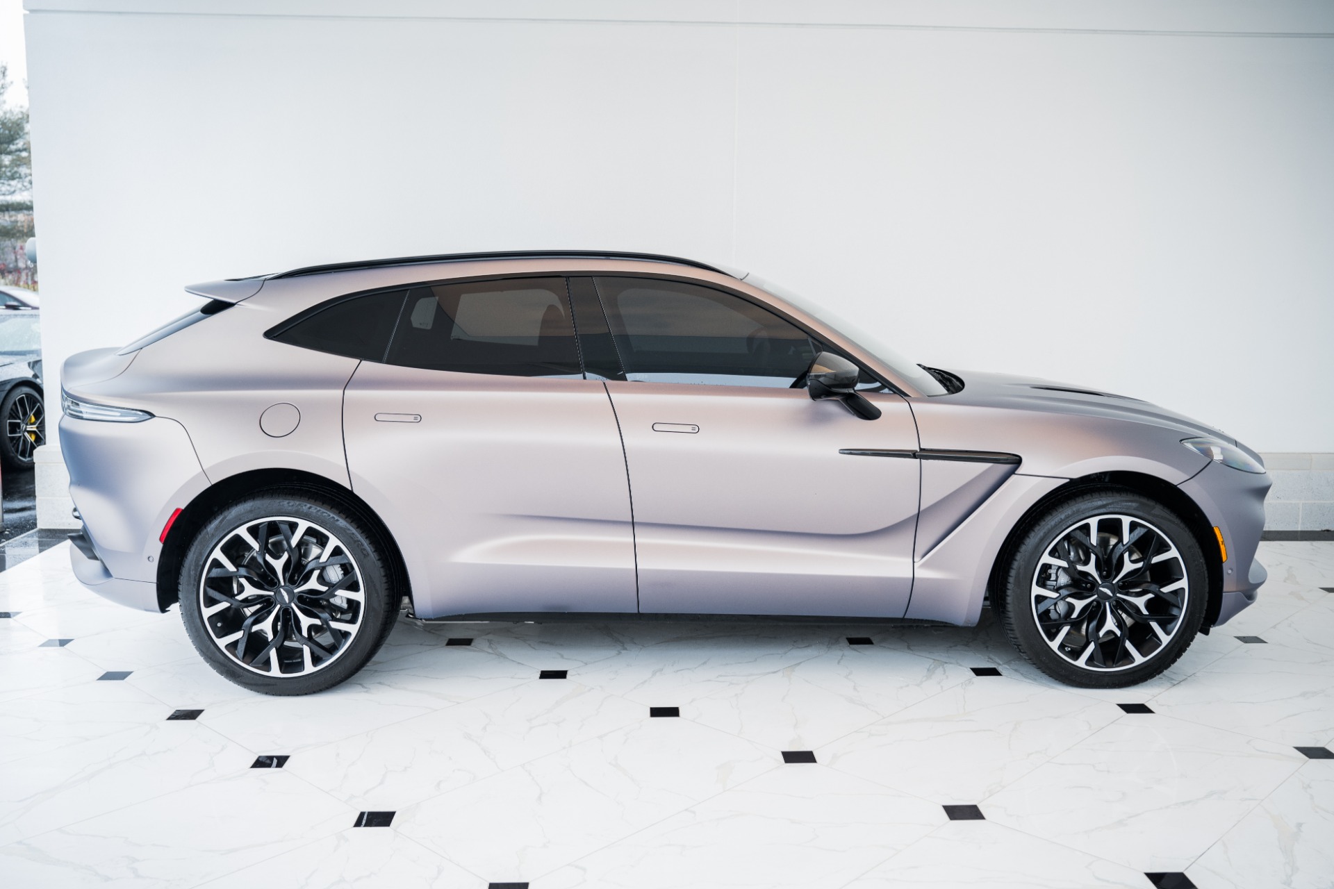 New 2022 Aston Martin DBX | St. Petersburg, FL