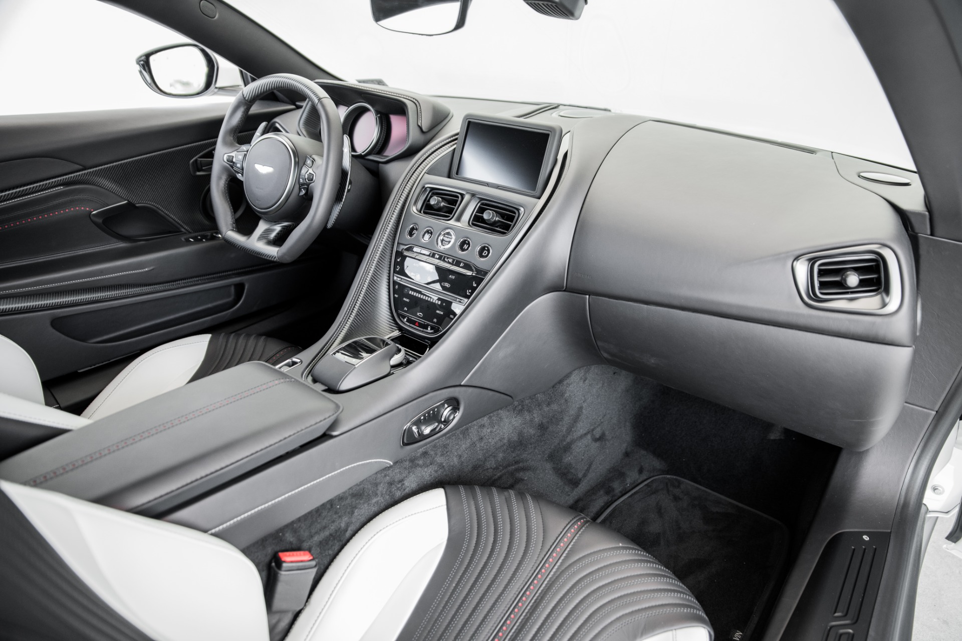 New 2022 Aston Martin DB11 V12 | St. Petersburg, FL
