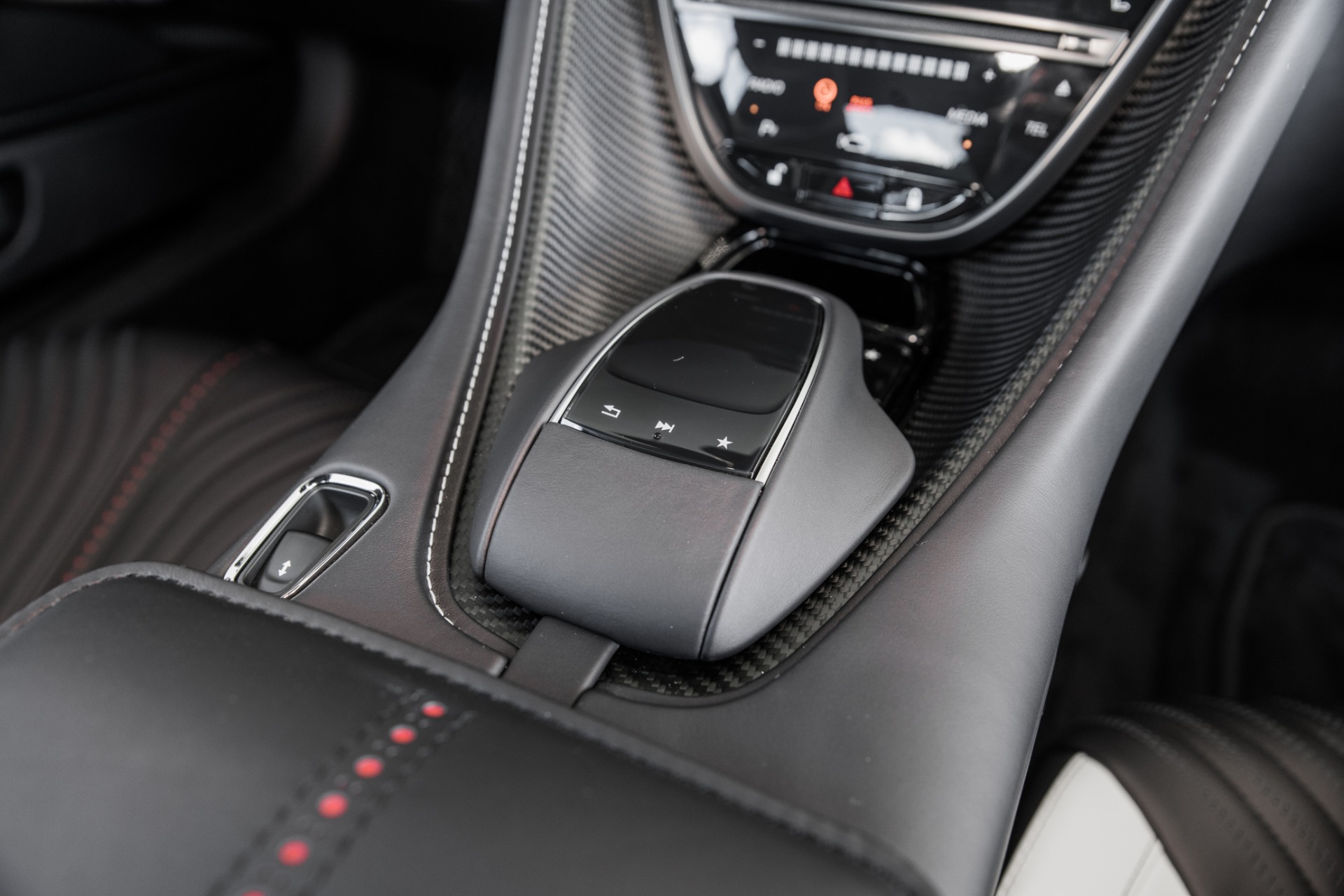 New 2022 Aston Martin DB11 V12 | St. Petersburg, FL